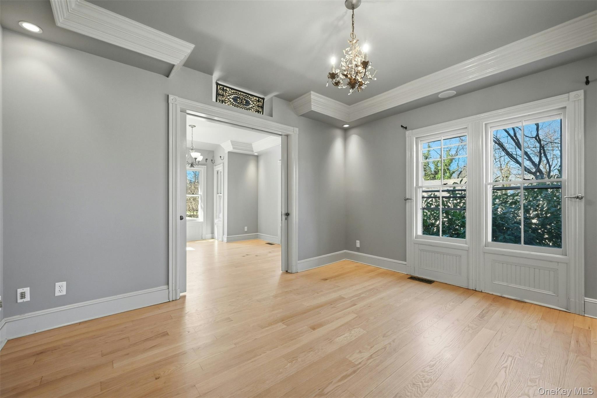 #7 photo, 117 Liberty Avenue, מחוז סאפוק Port Jefferson , NY 11777