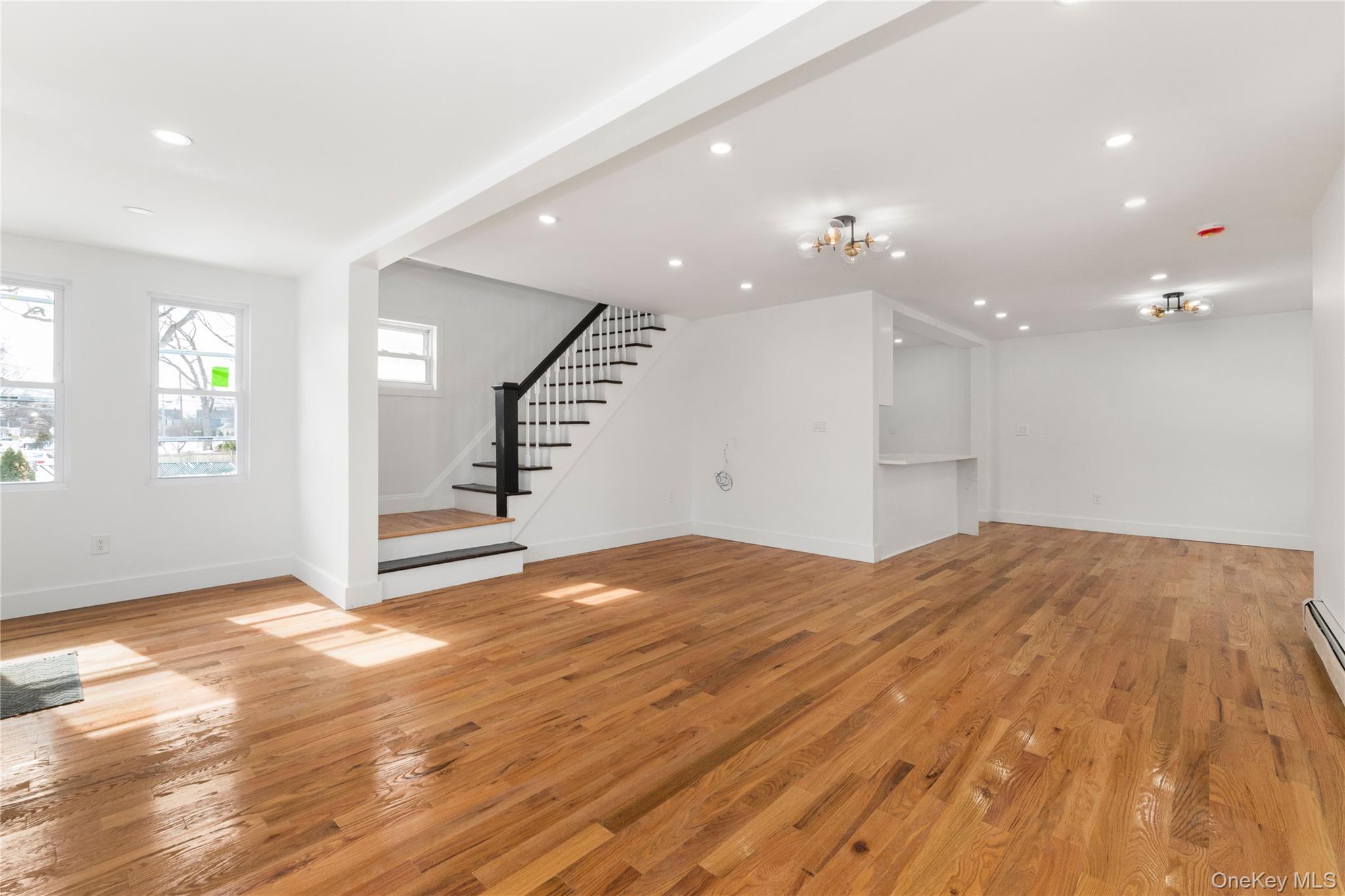 #8 photo, 67 Ellison Avenue, নাসাউ কাউন্টি Freeport , NY 11520