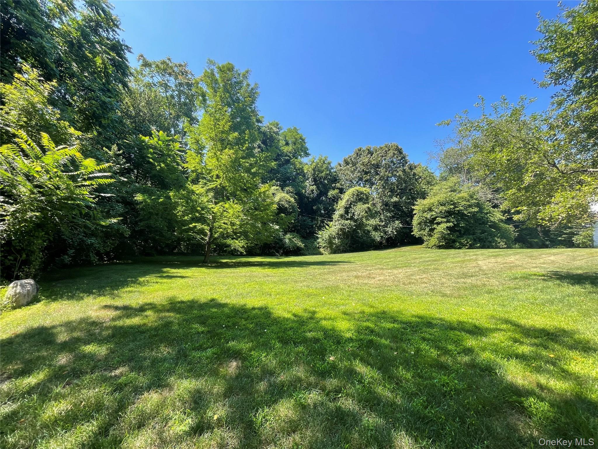 #19 photo, 6 Beech Hill Road, सफ़ोक काउंटी Lloyd Harbor , NY 11743