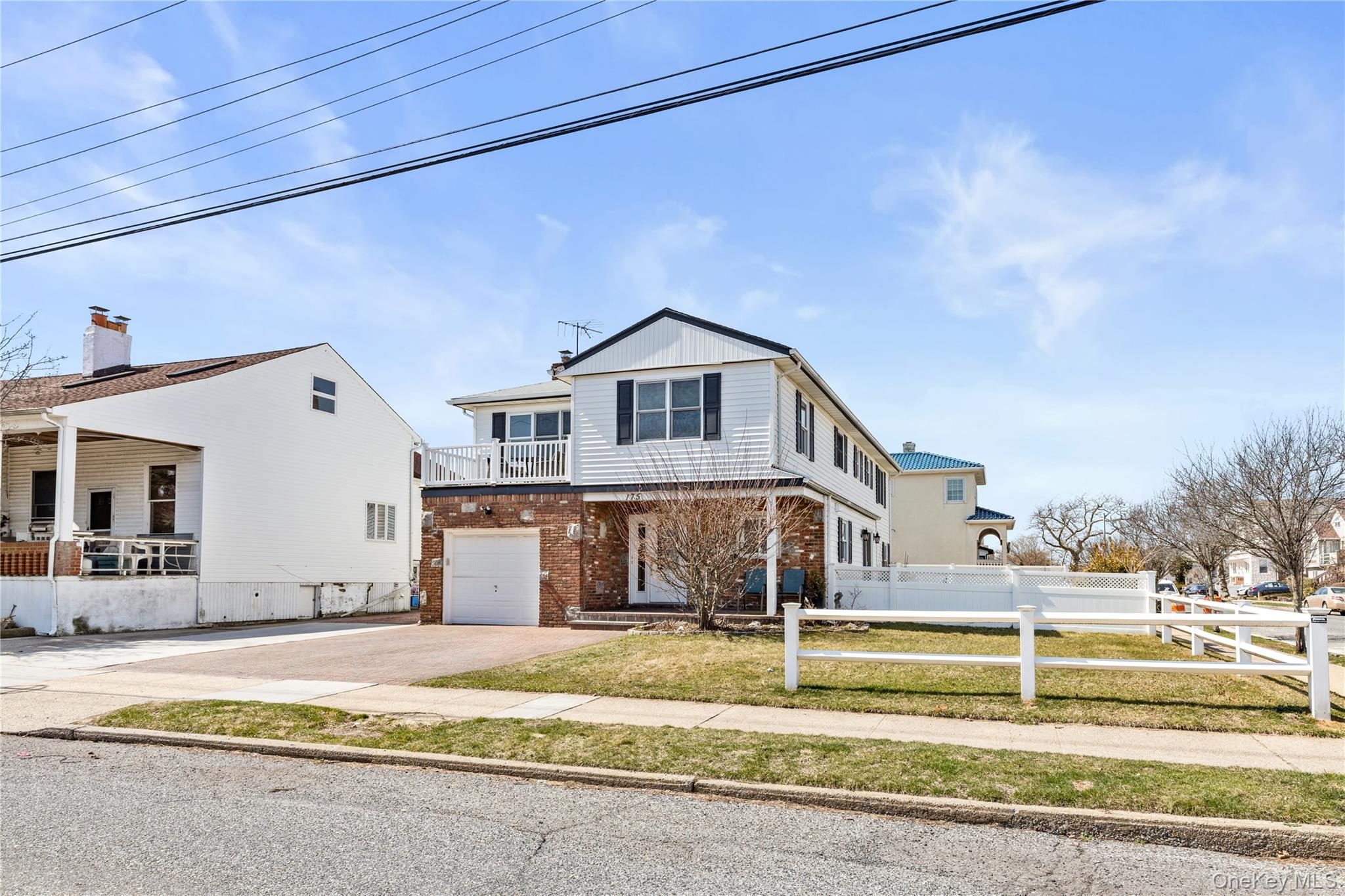 #2 photo, 175 Roosevelt Boulevard, Long Beach , NY 11561