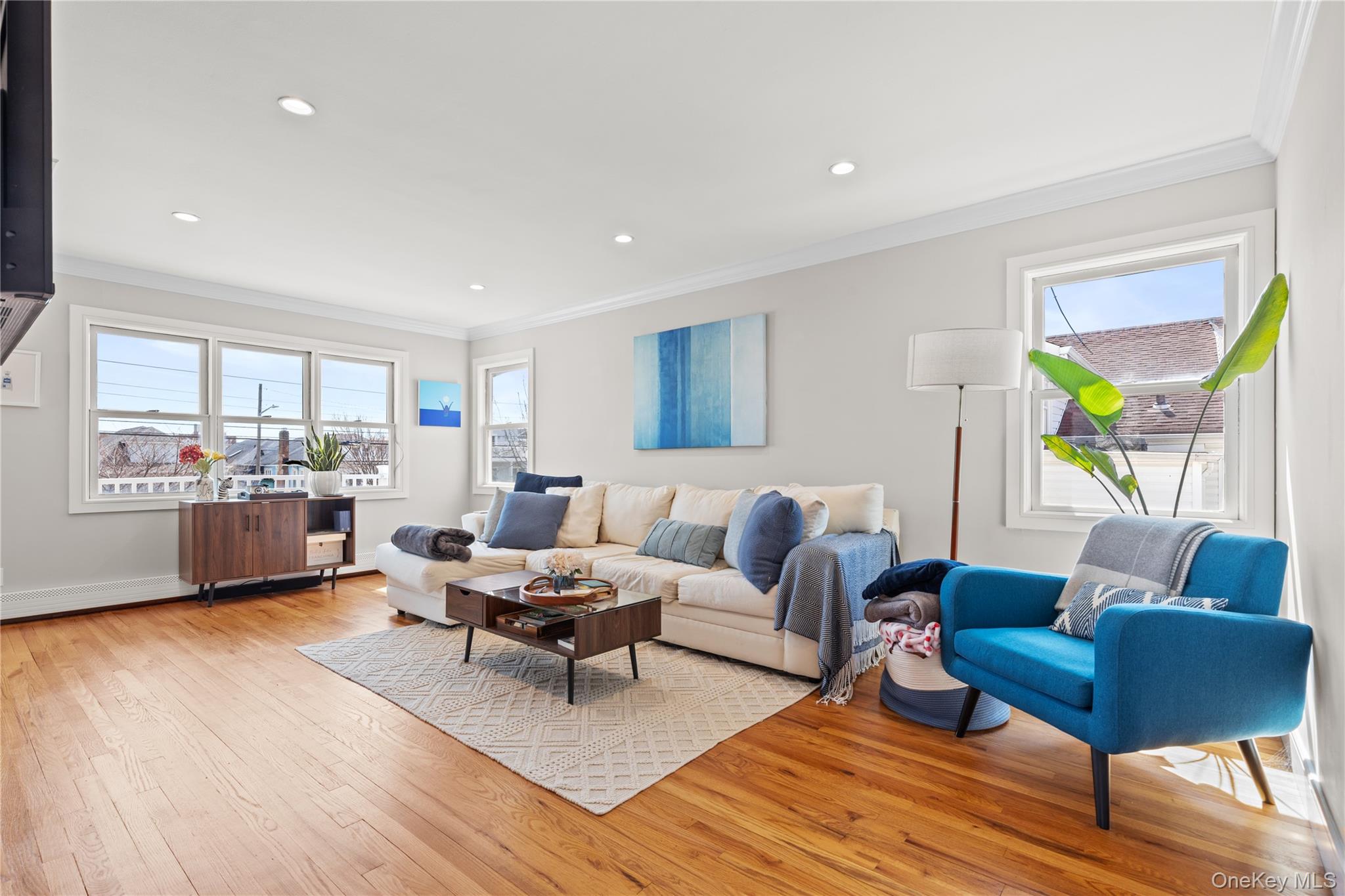 #7 photo, 175 Roosevelt Boulevard, Long Beach , NY 11561