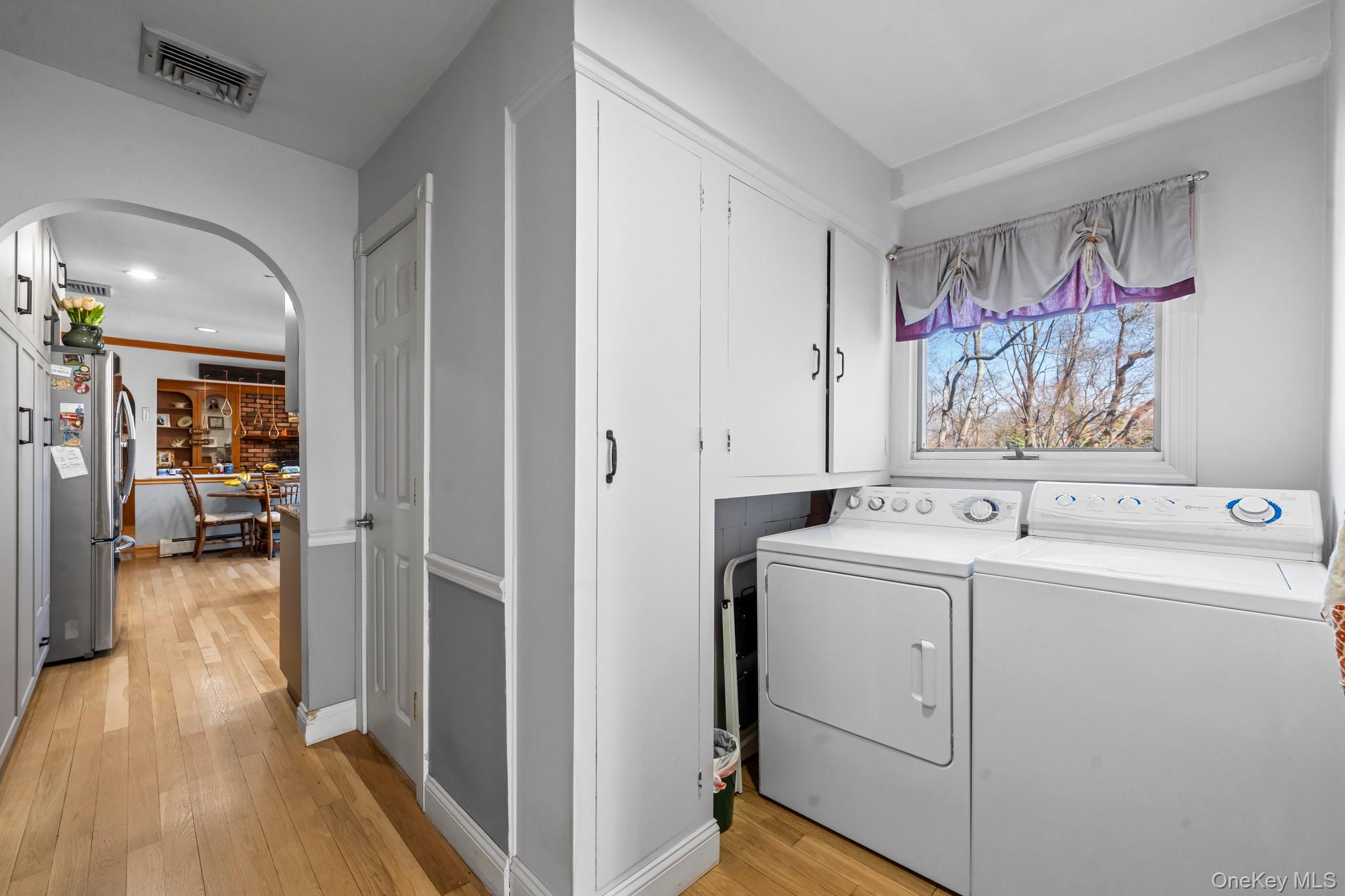 #19 photo, 19 Austin Lane, 롱 아일랜드 Elwood , NY 11743