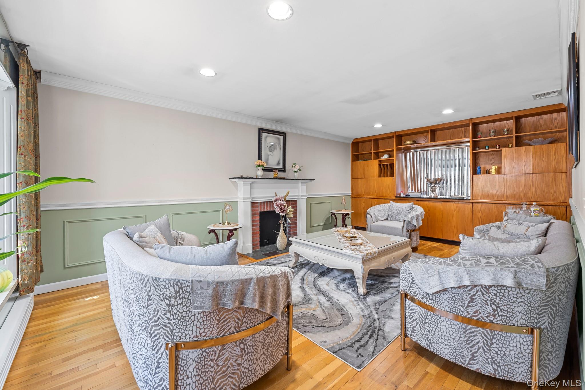 #5 photo, 19 Austin Lane, 롱 아일랜드 Elwood , NY 11743