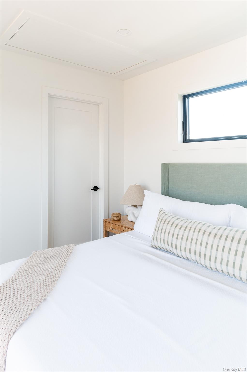 #13 photo, 319 Wilmot Road, সাফোক কাউন্টি Ocean Beach , NY 11770