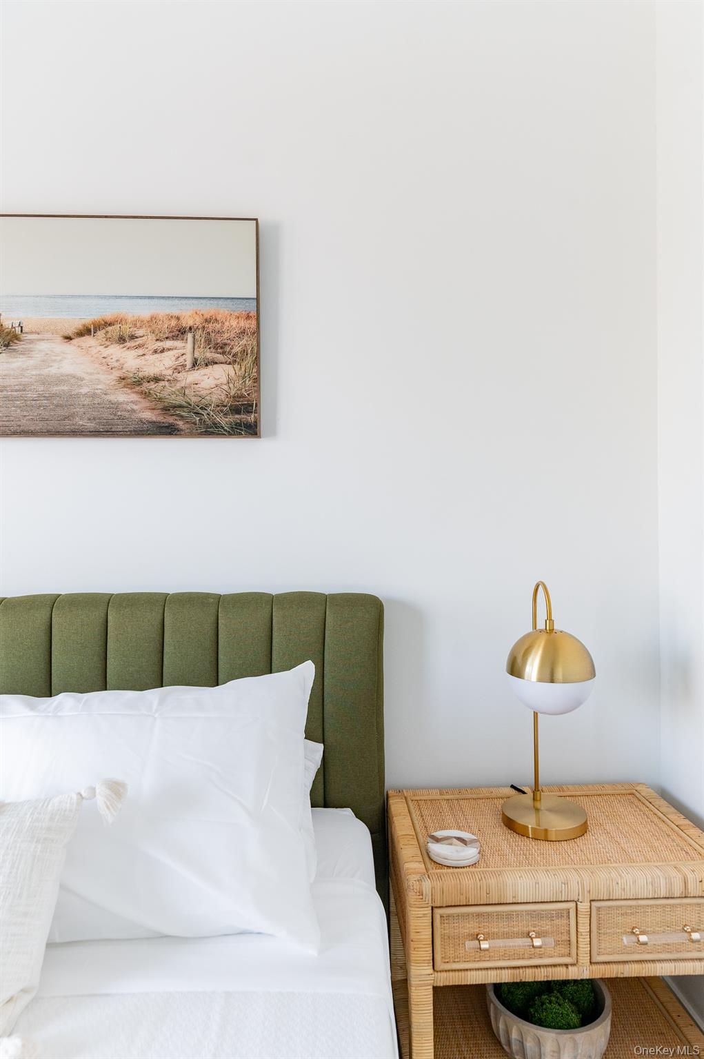 #19 photo, 319 Wilmot Road, সাফোক কাউন্টি Ocean Beach , NY 11770