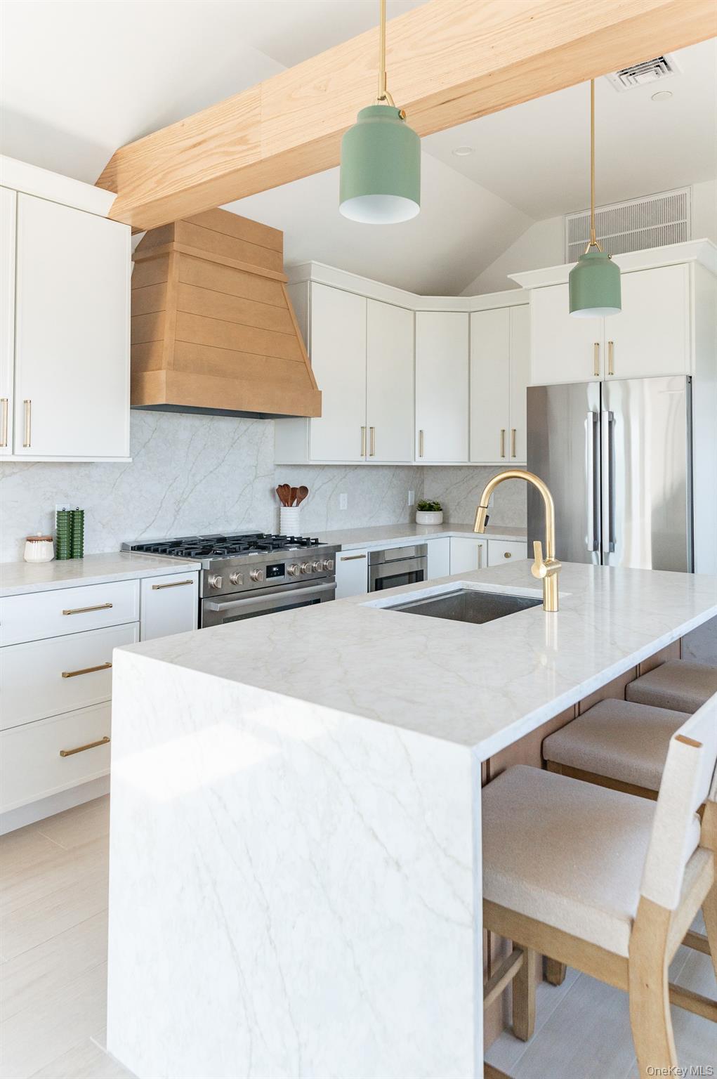 #4 photo, 319 Wilmot Road, সাফোক কাউন্টি Ocean Beach , NY 11770