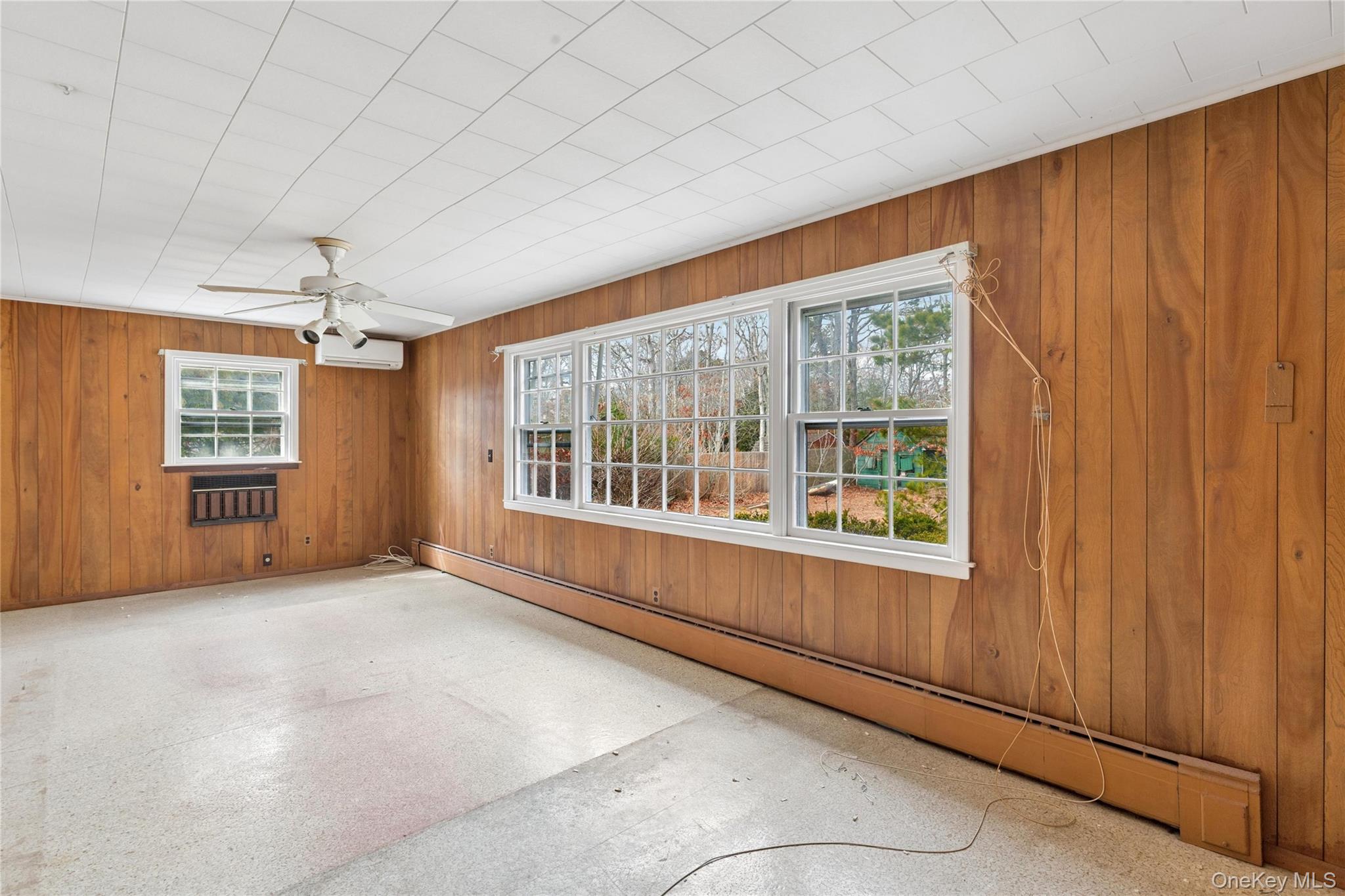 #16 photo, 4 E Rampasture Road, Hampton Bays , NY 11946