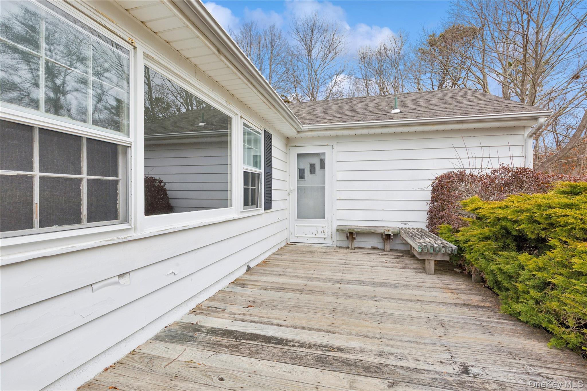 #3 photo, 4 E Rampasture Road, Hampton Bays , NY 11946