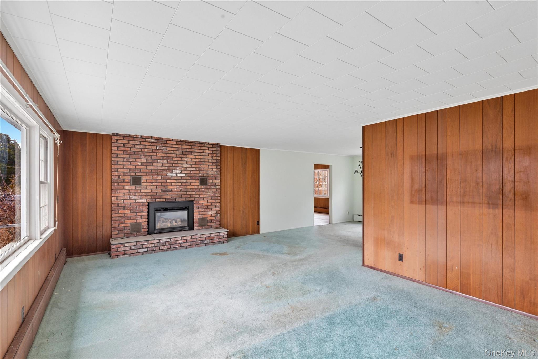 #4 photo, 4 E Rampasture Road, Hampton Bays , NY 11946