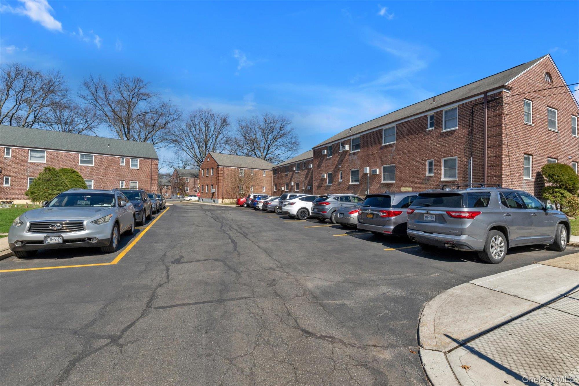 #16 photo, 60-22 251st Street, কুইন্‌স Little Neck , NY 11362