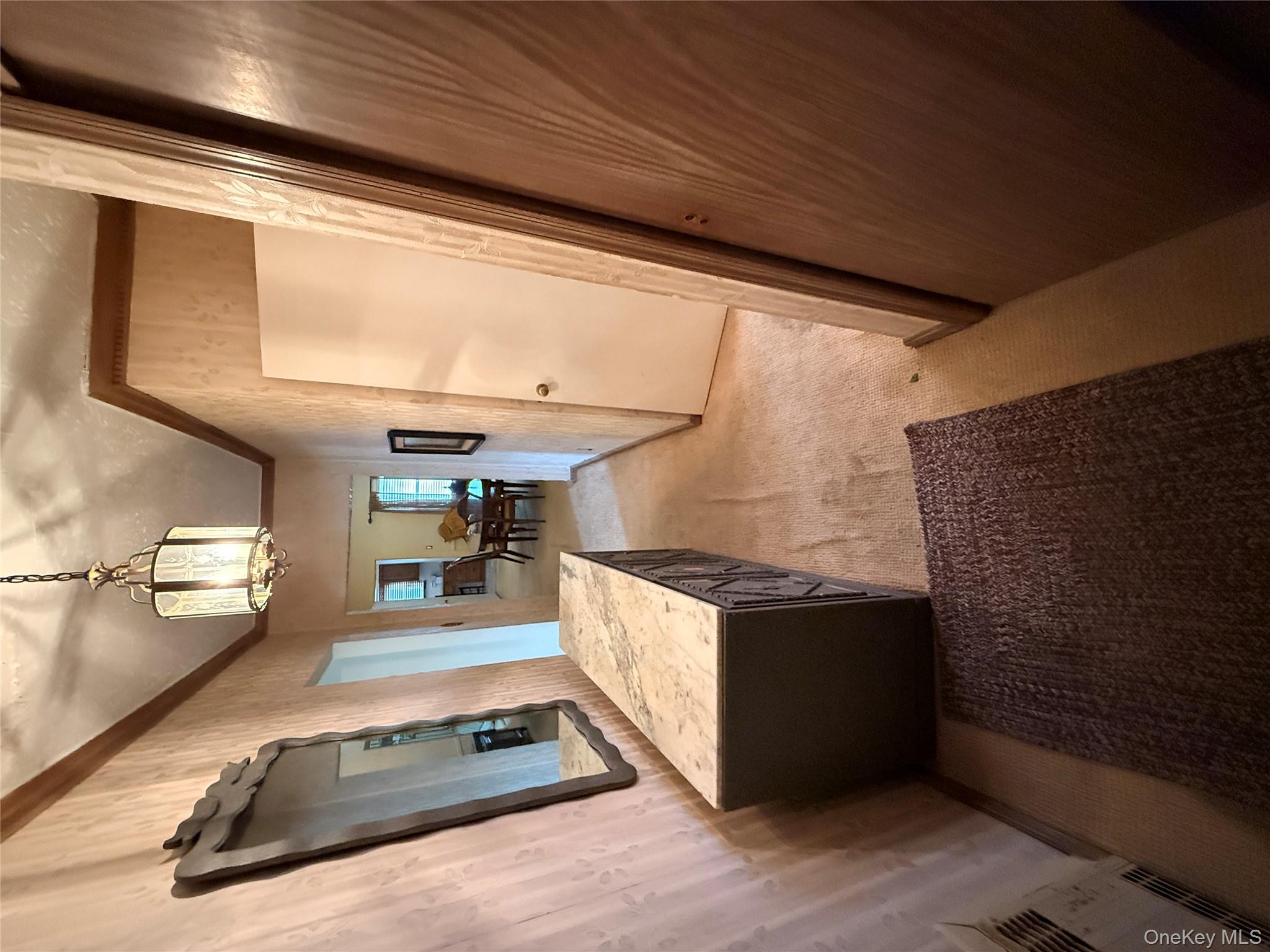 #17 photo, 406 Beach 131st Street, কুইন্‌স Belle Harbor , NY 11694