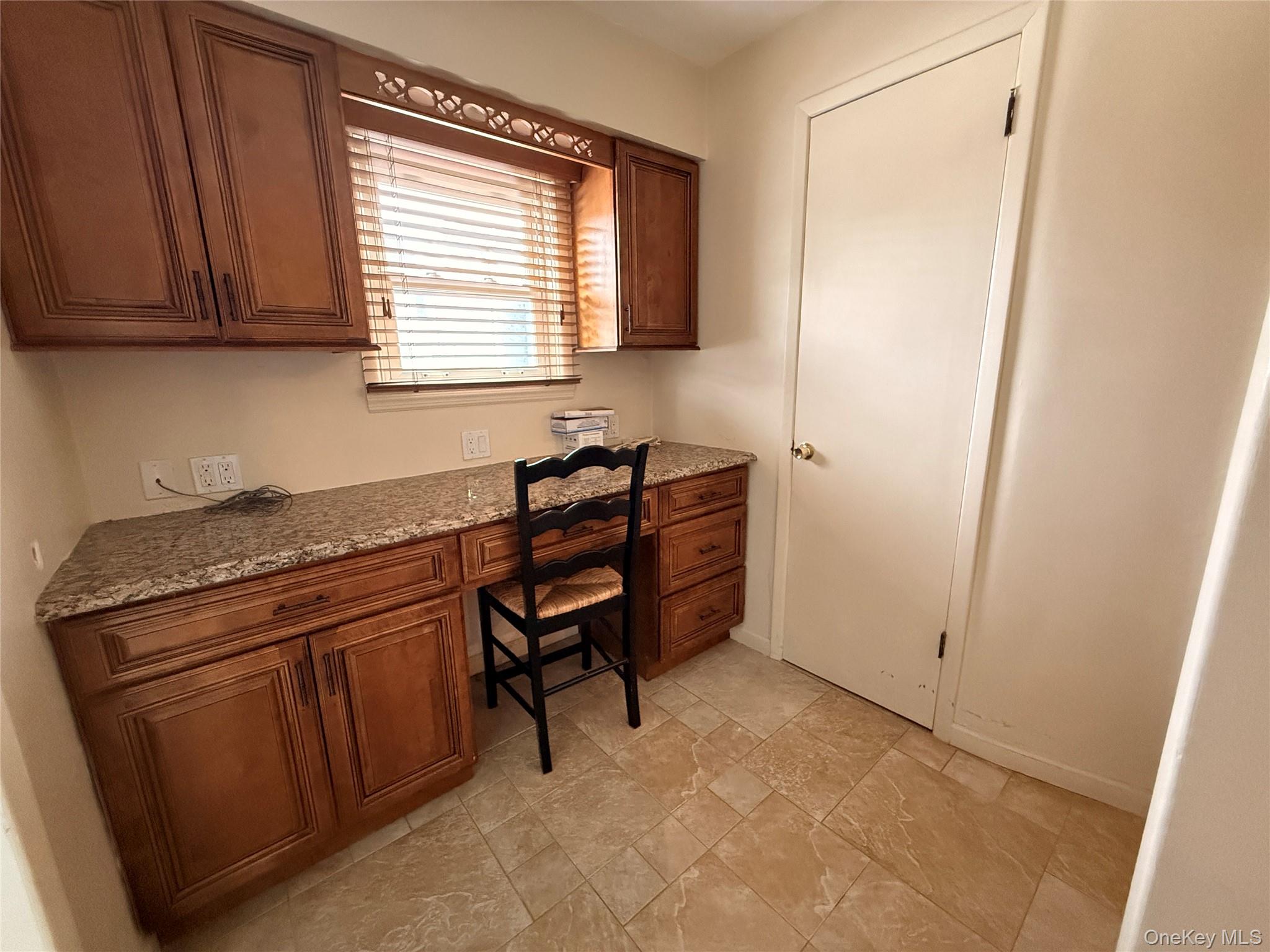 #18 photo, 406 Beach 131st Street, কুইন্‌স Belle Harbor , NY 11694