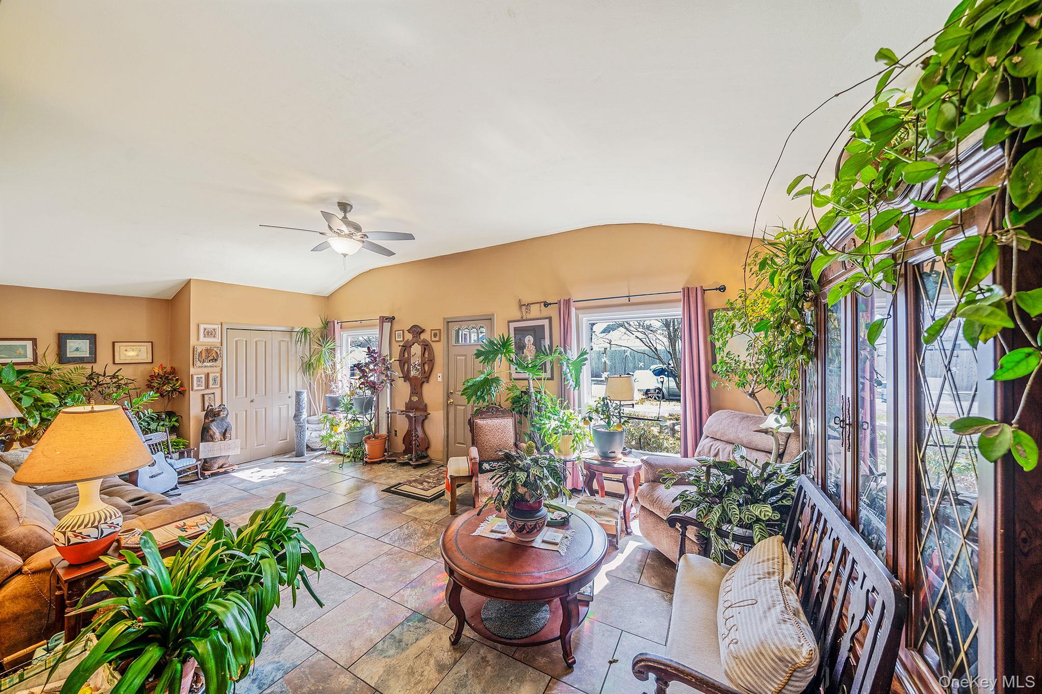 #10 photo, 43 Wiggins Avenue, সাফোক কাউন্টি Patchogue , NY 11772