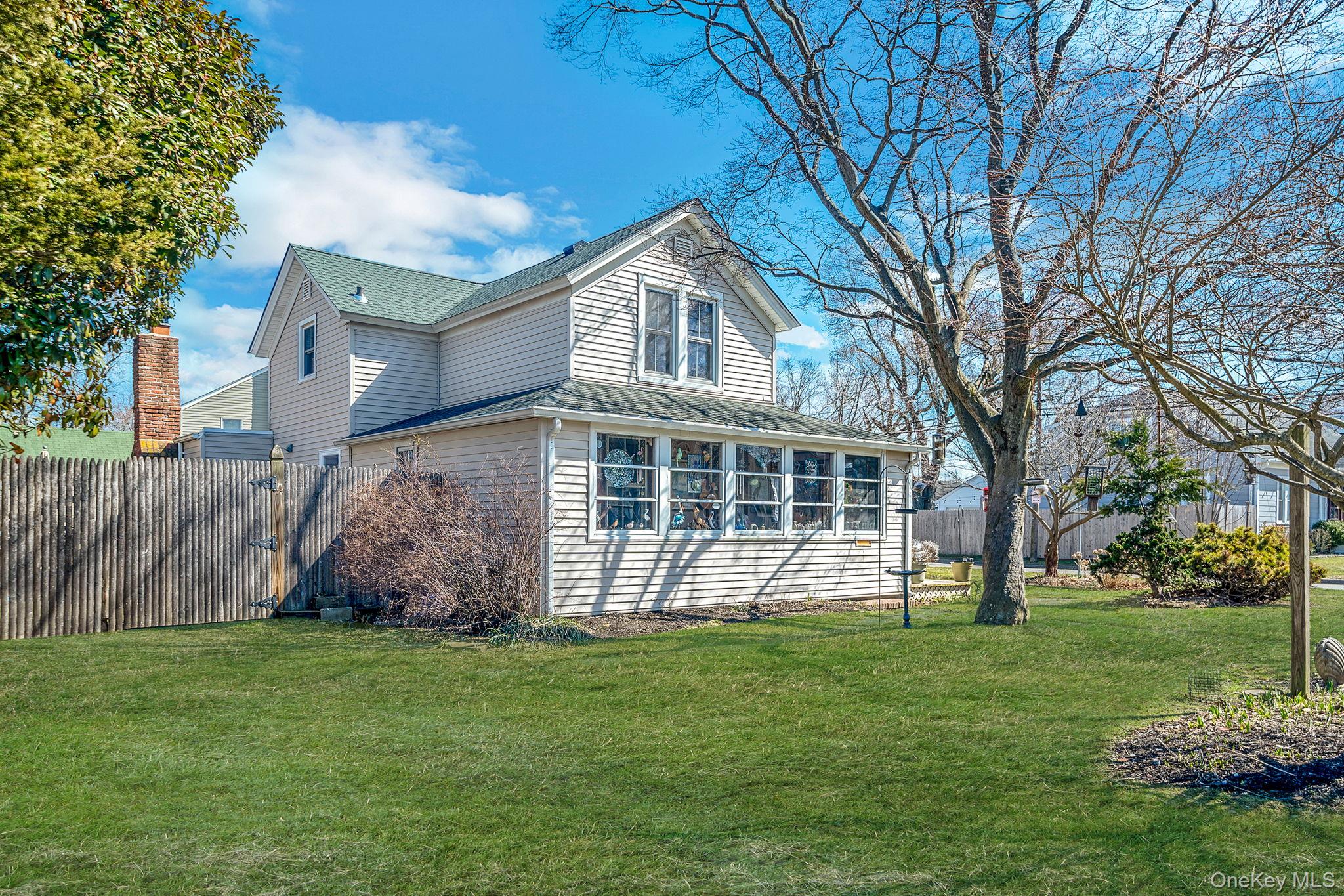 #4 photo, 43 Wiggins Avenue, সাফোক কাউন্টি Patchogue , NY 11772