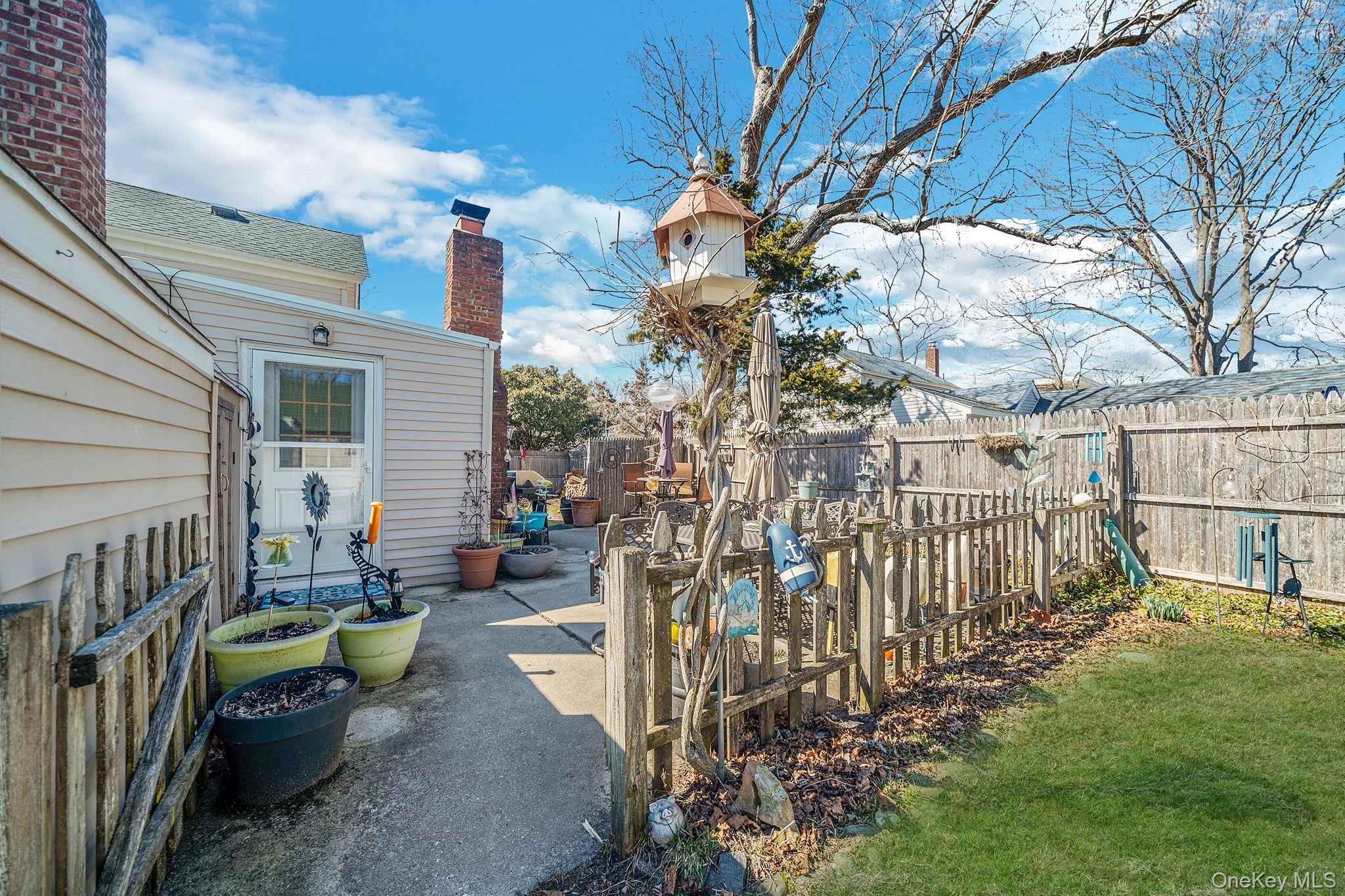 #7 photo, 43 Wiggins Avenue, সাফোক কাউন্টি Patchogue , NY 11772