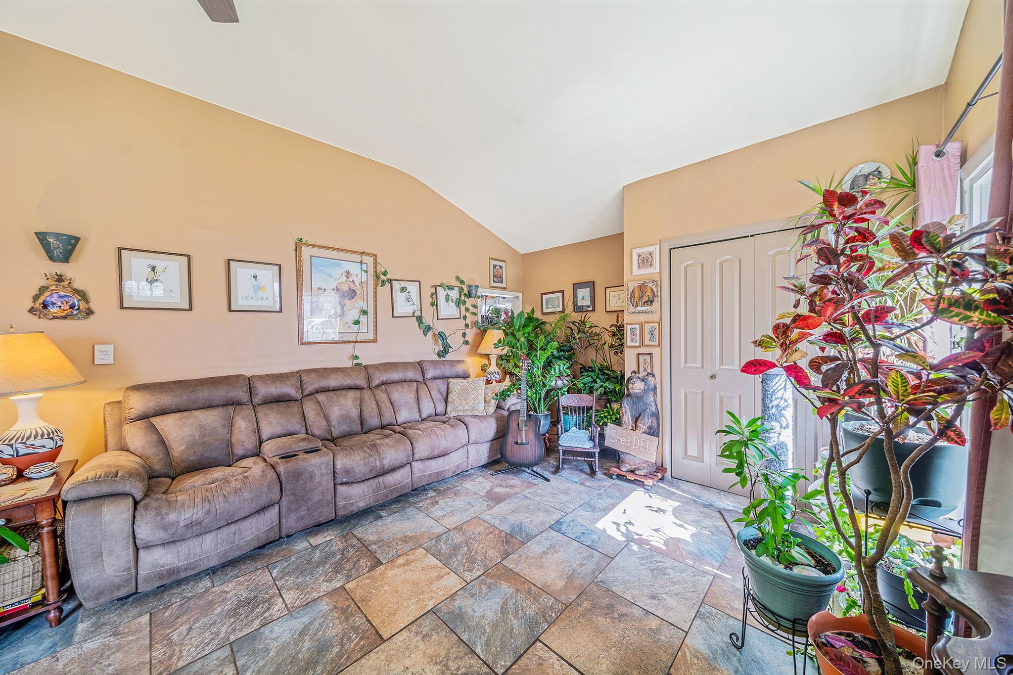 #8 photo, 43 Wiggins Avenue, সাফোক কাউন্টি Patchogue , NY 11772