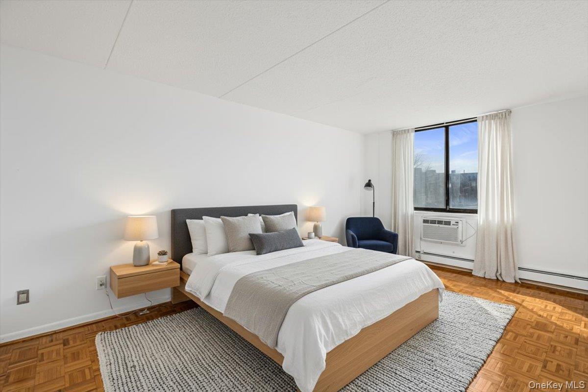 #11 photo, 14477 Roosevelt Avenue, কুইন্‌স Flushing , NY 11354