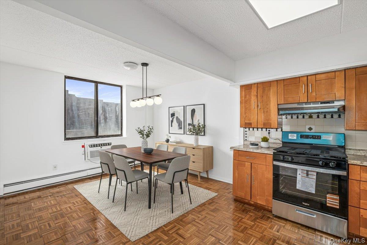 #5 photo, 14477 Roosevelt Avenue, কুইন্‌স Flushing , NY 11354