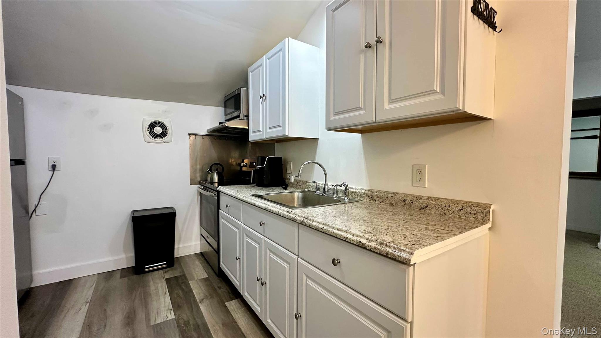 #3 photo, 22 Ludlam Avenue, নাসাউ কাউন্টি Bayville , NY 11709