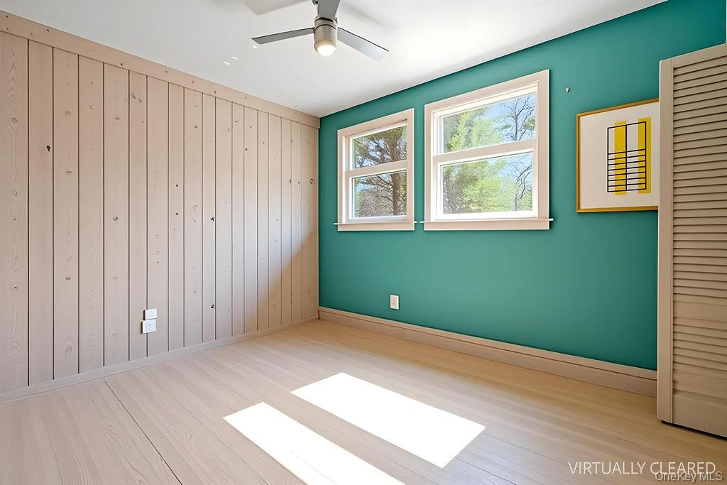 #15 photo, 27 Atterbury Road, Southampton , NY 11968