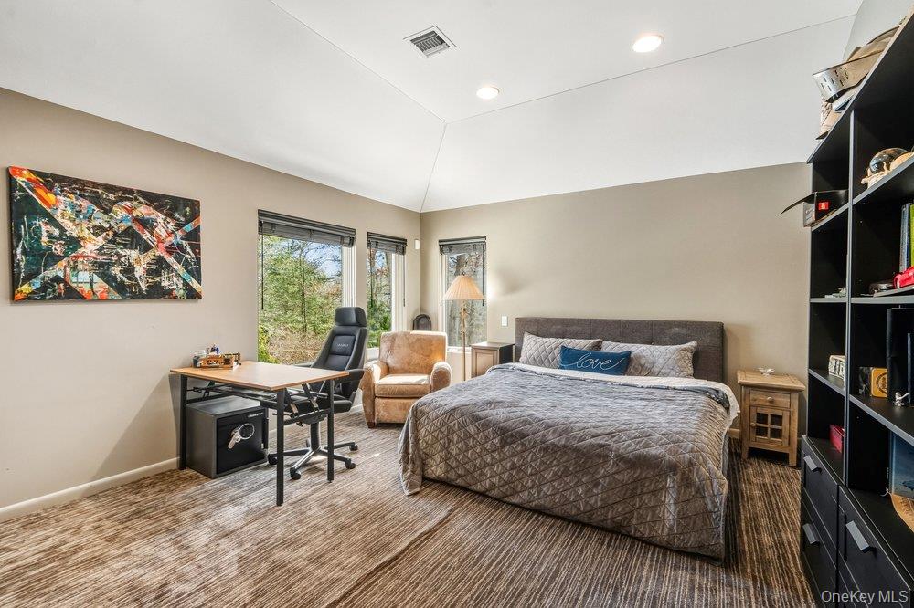 #19 photo, 8 Forest Court, নাসাউ কাউন্টি Syosset , NY 11791