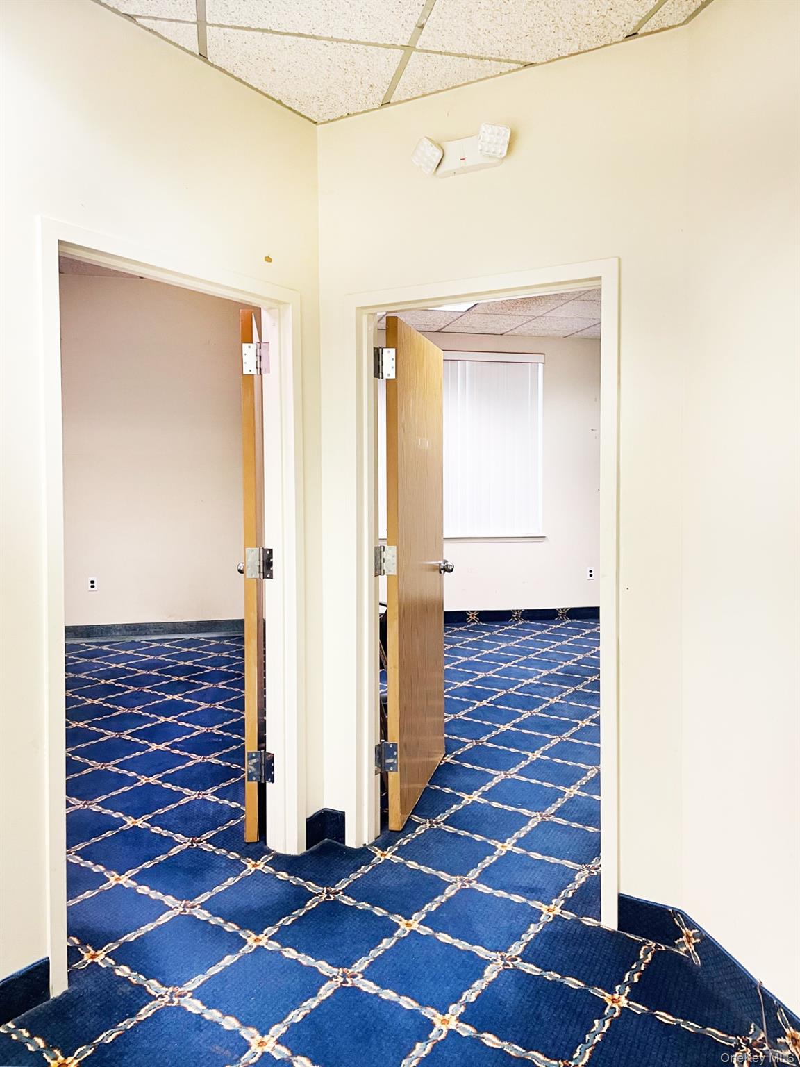 #13 photo, 3330 Veterans Memorial Highway, সাফোক কাউন্টি Bohemia , NY 11716