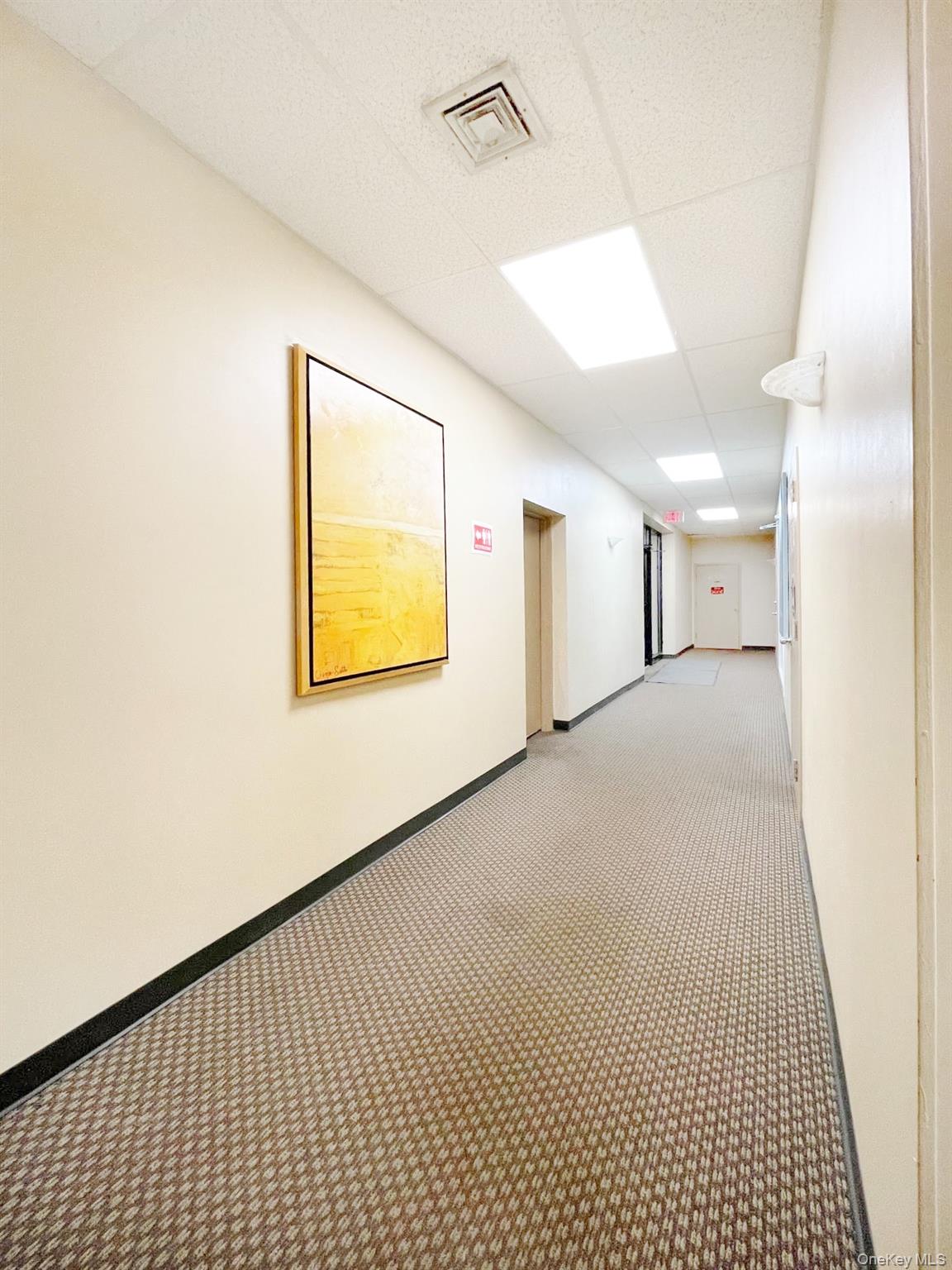 #16 photo, 3330 Veterans Memorial Highway, সাফোক কাউন্টি Bohemia , NY 11716