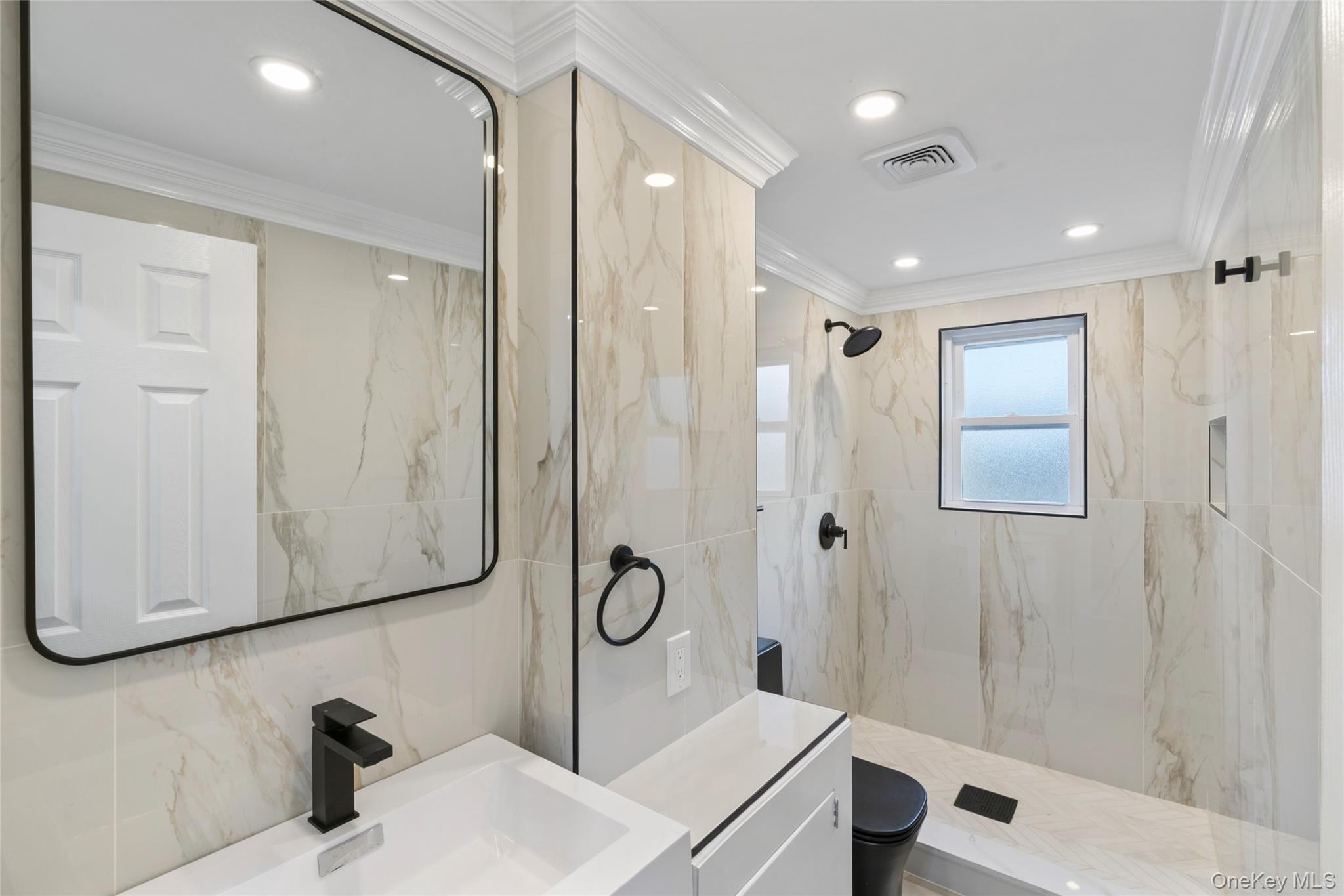 #12 photo, 254 Charles Avenue, Staten Island , NY 10302