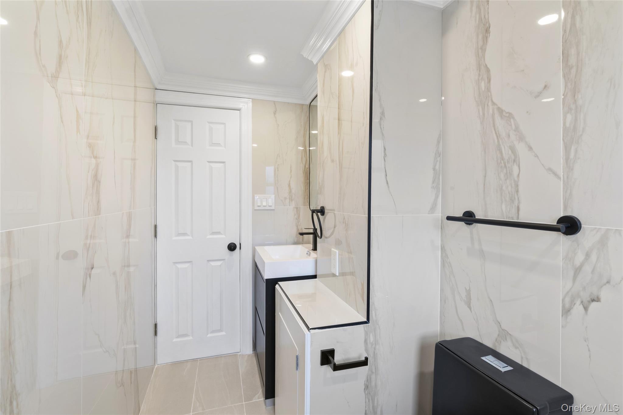 #13 photo, 254 Charles Avenue, Staten Island , NY 10302