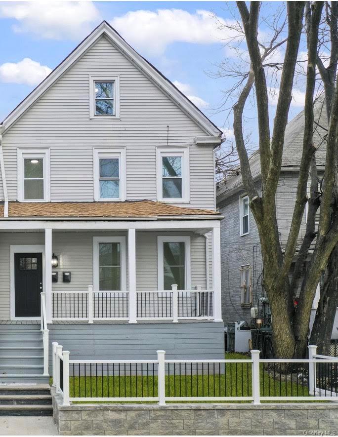 #2 photo, 254 Charles Avenue, Staten Island , NY 10302