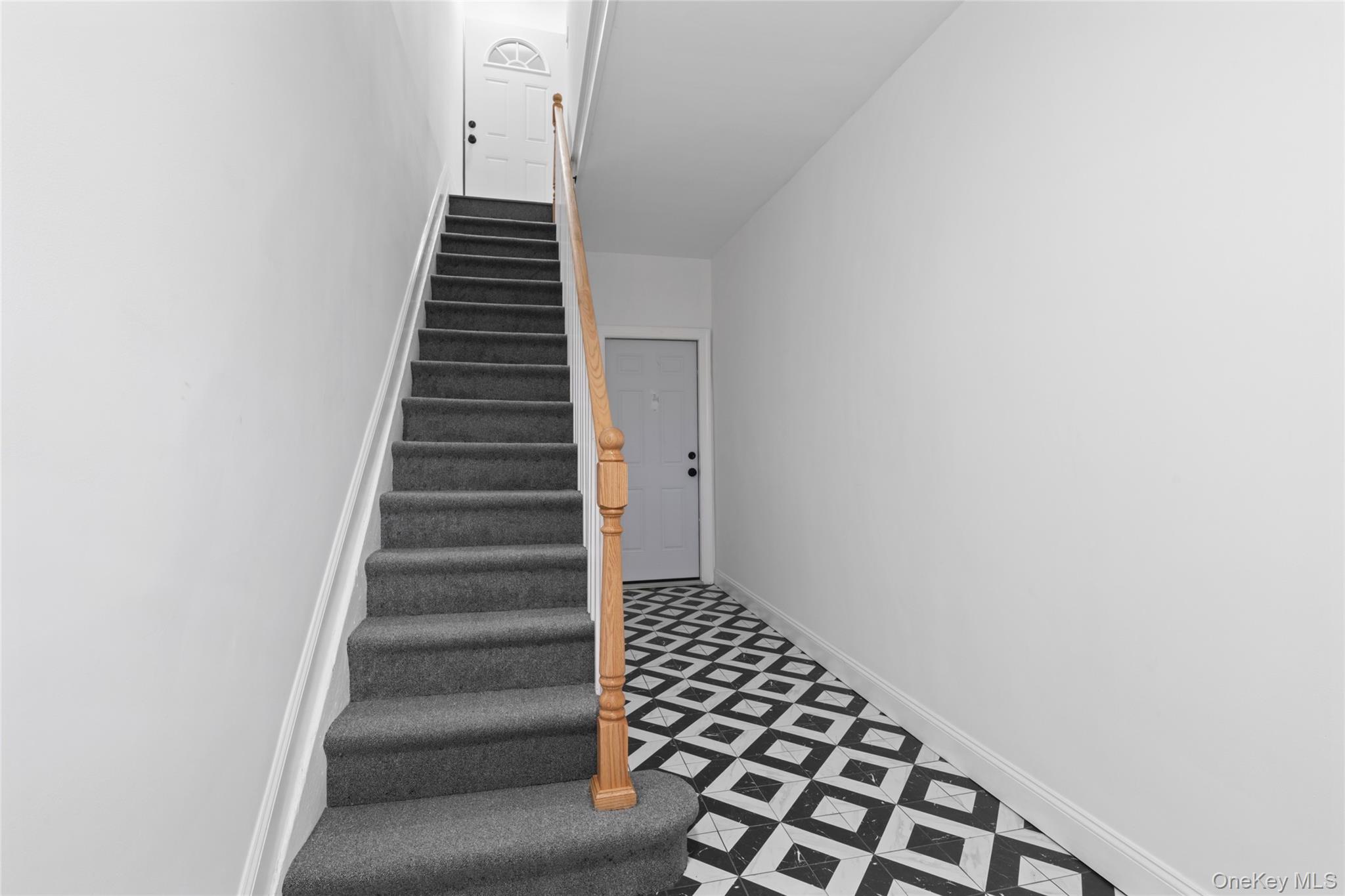 #3 photo, 254 Charles Avenue, Staten Island , NY 10302