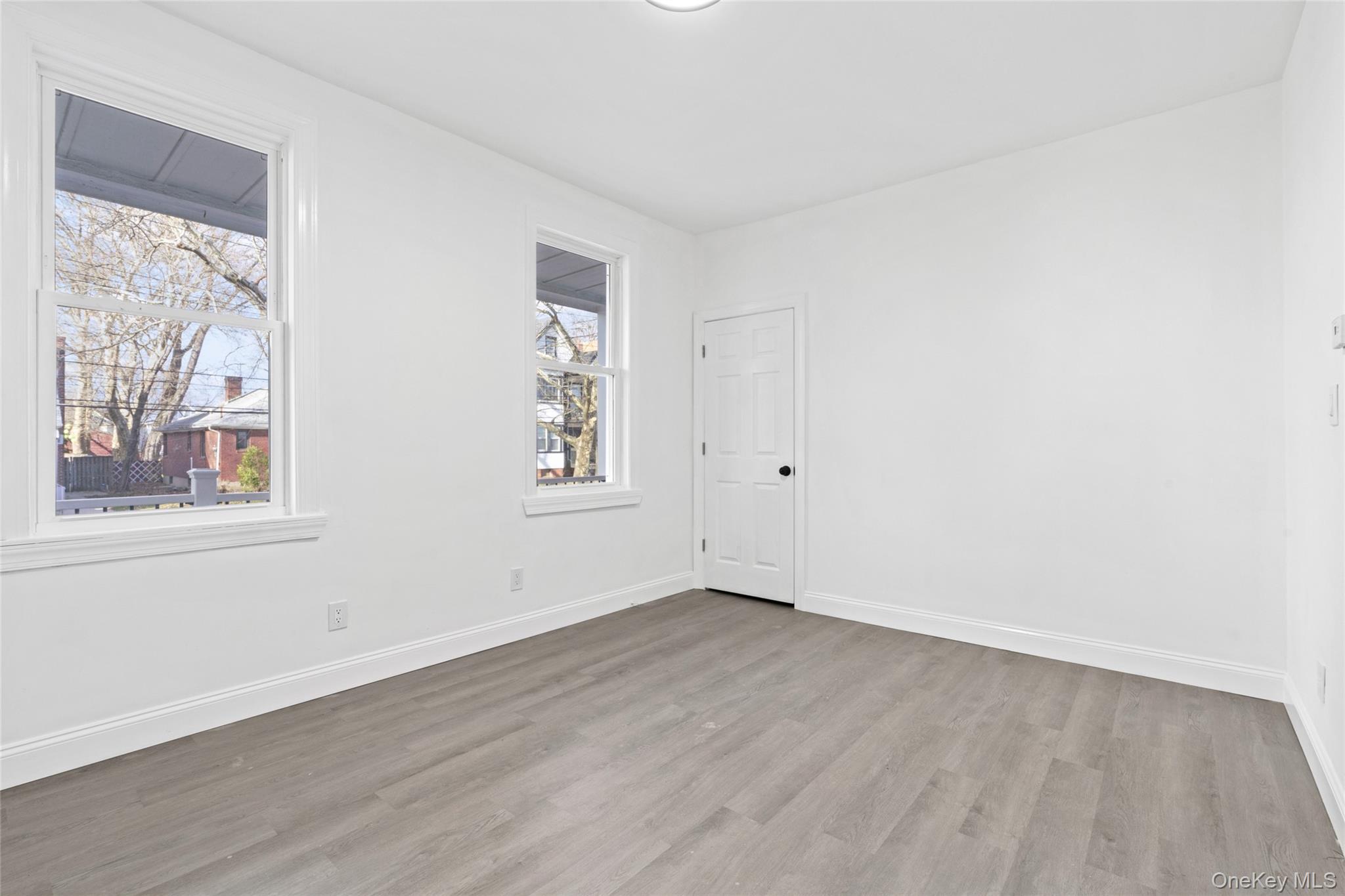 #8 photo, 254 Charles Avenue, Staten Island , NY 10302