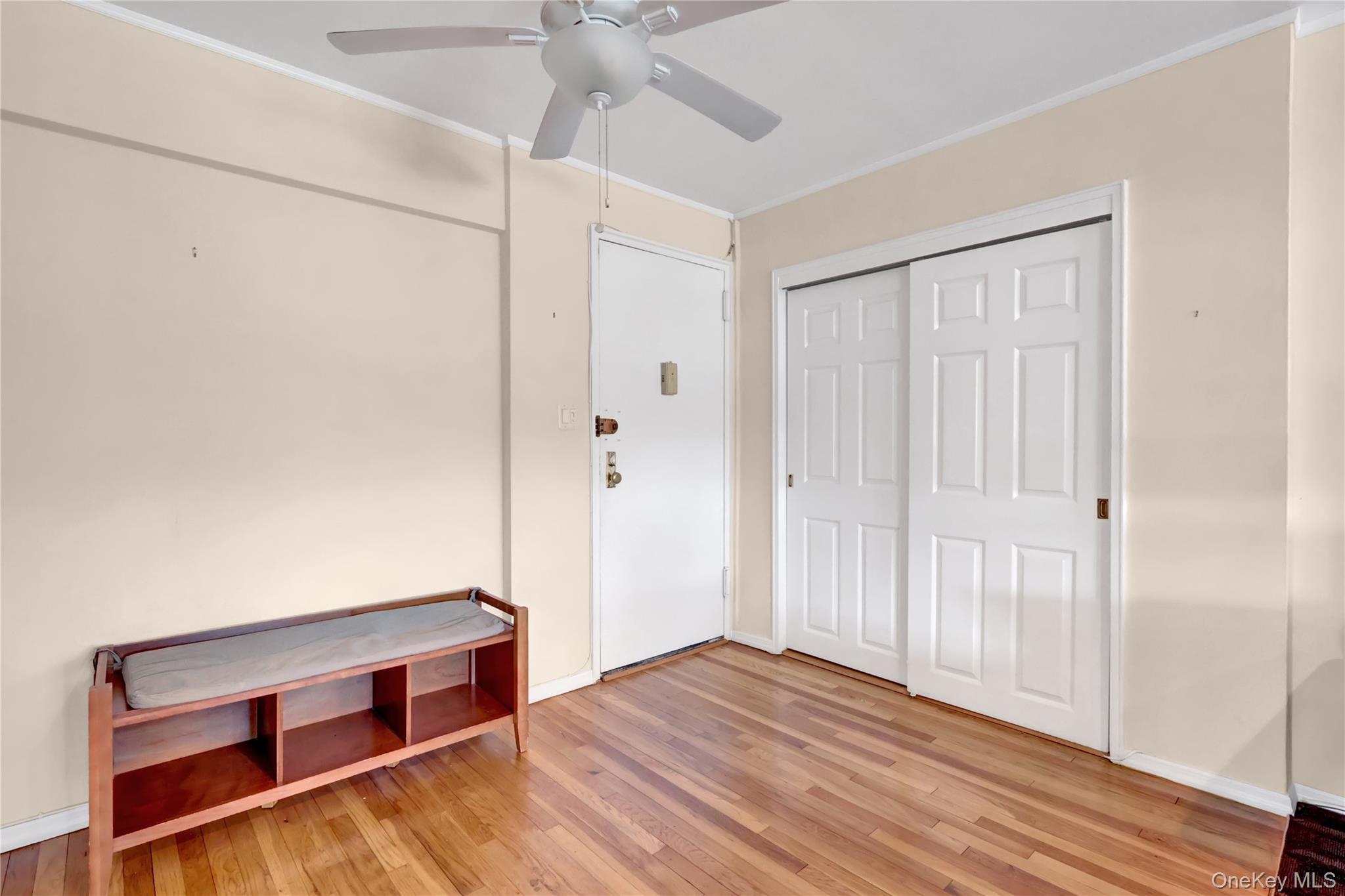 #10 photo, 54-44 Little Neck Parkway, কুইন্‌স Little Neck , NY 11362