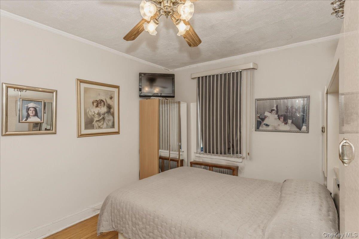 #14 photo, 21-36 77th Street, কুইন্‌স East Elmhurst , NY 11370