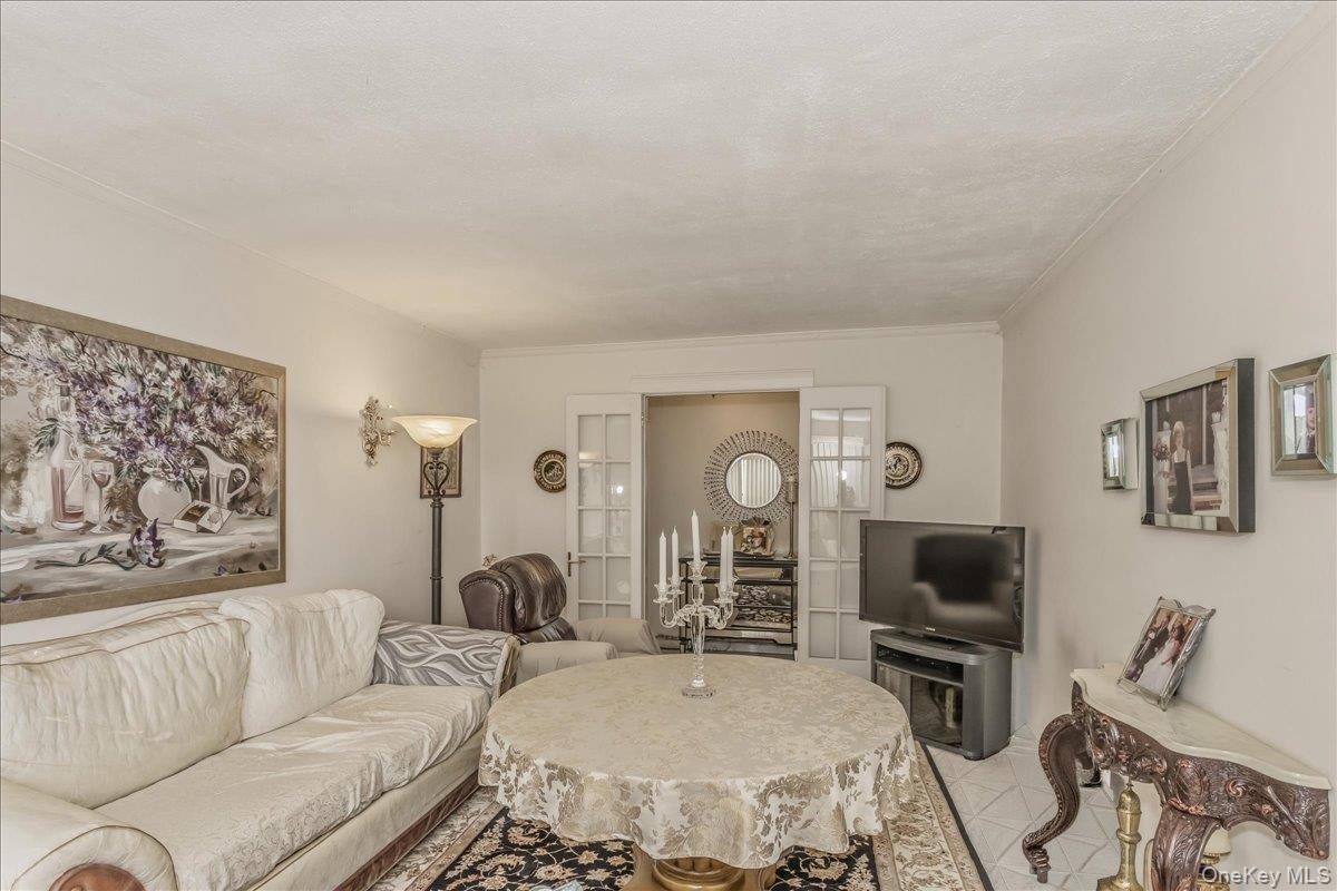 #5 photo, 21-36 77th Street, কুইন্‌স East Elmhurst , NY 11370