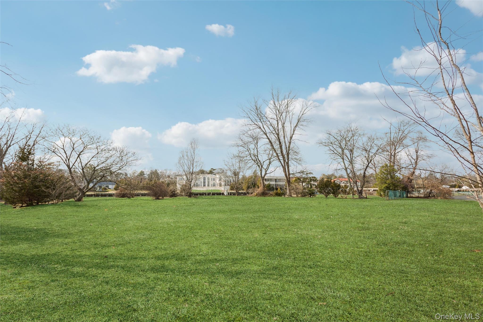 #5 photo, 1310 Seawane Drive, নাসাউ কাউন্টি Hewlett Harbor , NY 11557