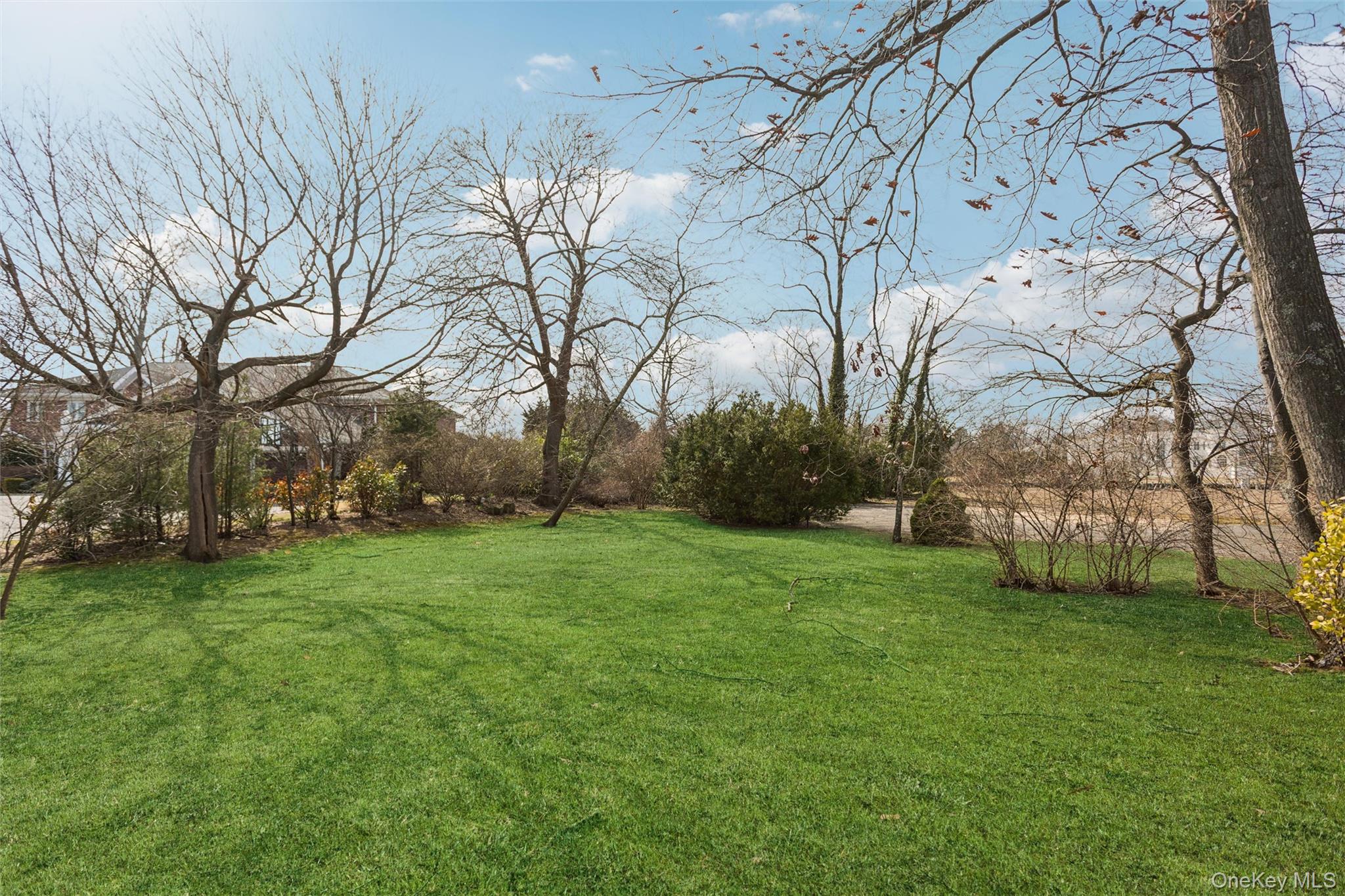 #8 photo, 1310 Seawane Drive, নাসাউ কাউন্টি Hewlett Harbor , NY 11557