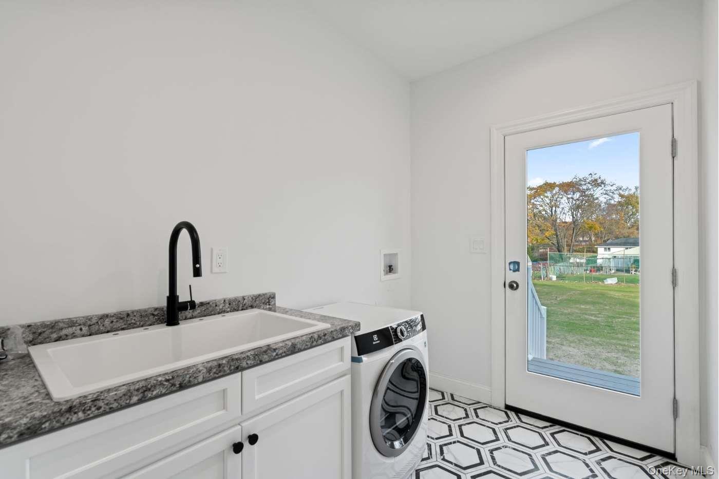 #12 photo, 457 Pond Path, সাফোক কাউন্টি East Setauket , NY 11733