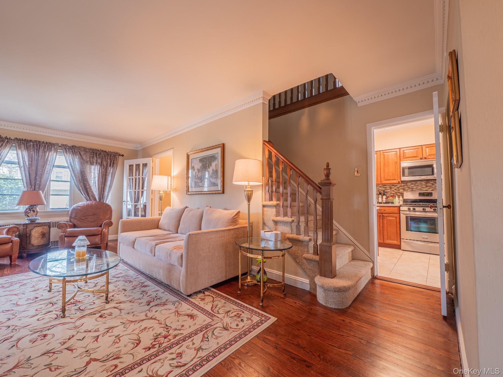 #6 photo, 7363 195th Street, फ्रेश मेडॉस Fresh Meadows , NY 11366