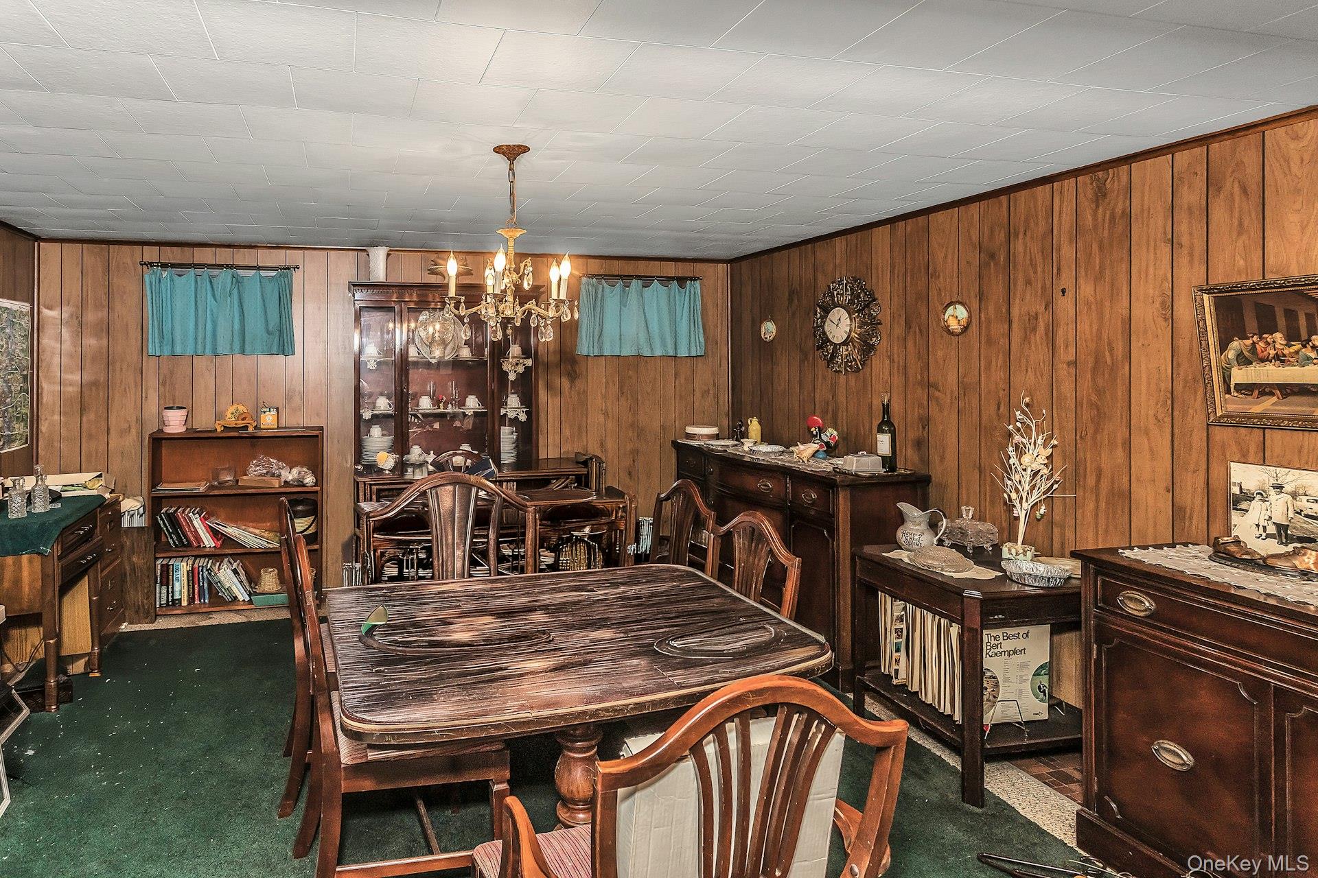 #17 photo, 8227 246th Street, কুইন্‌স Bellerose , NY 11426