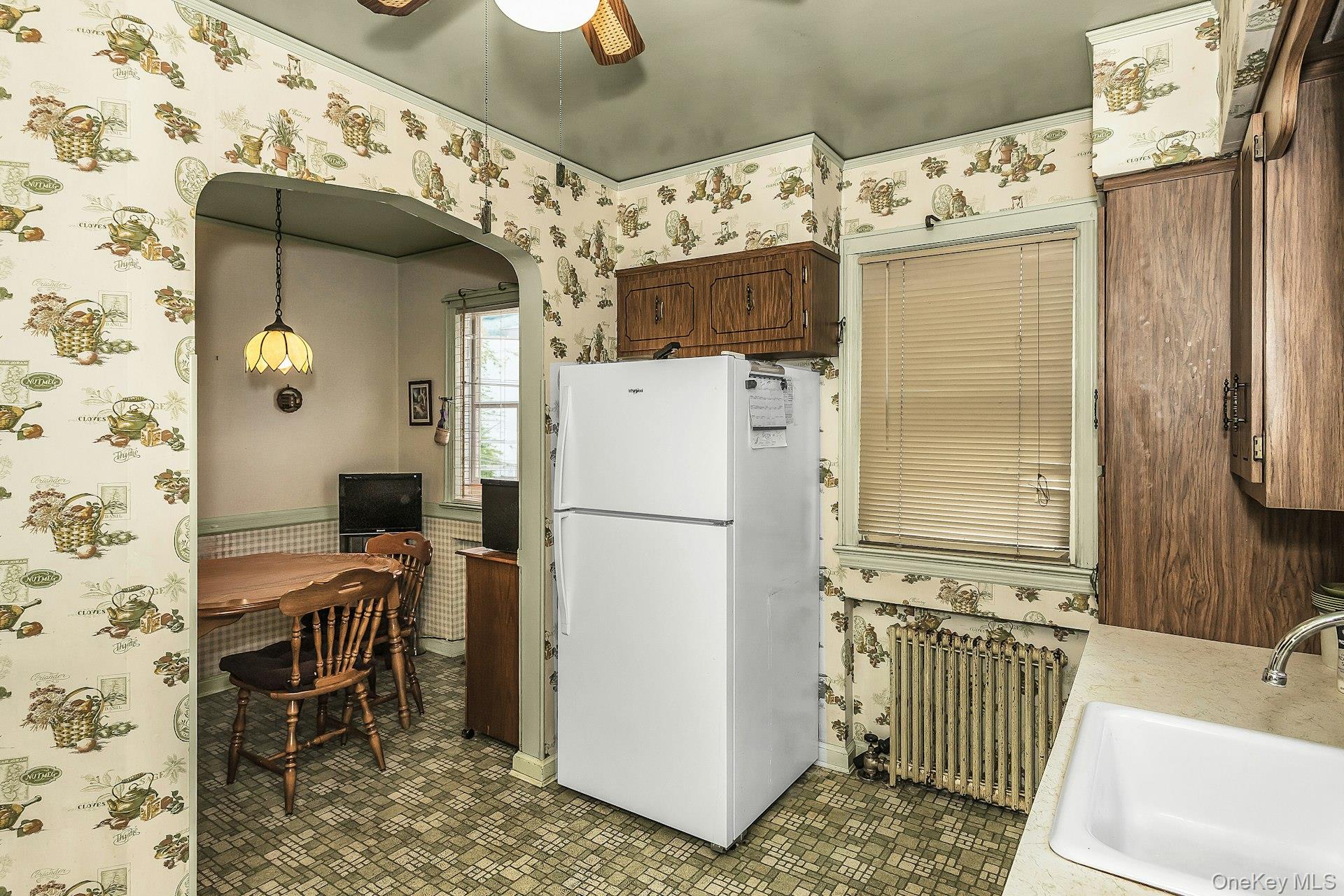 #8 photo, 8227 246th Street, কুইন্‌স Bellerose , NY 11426