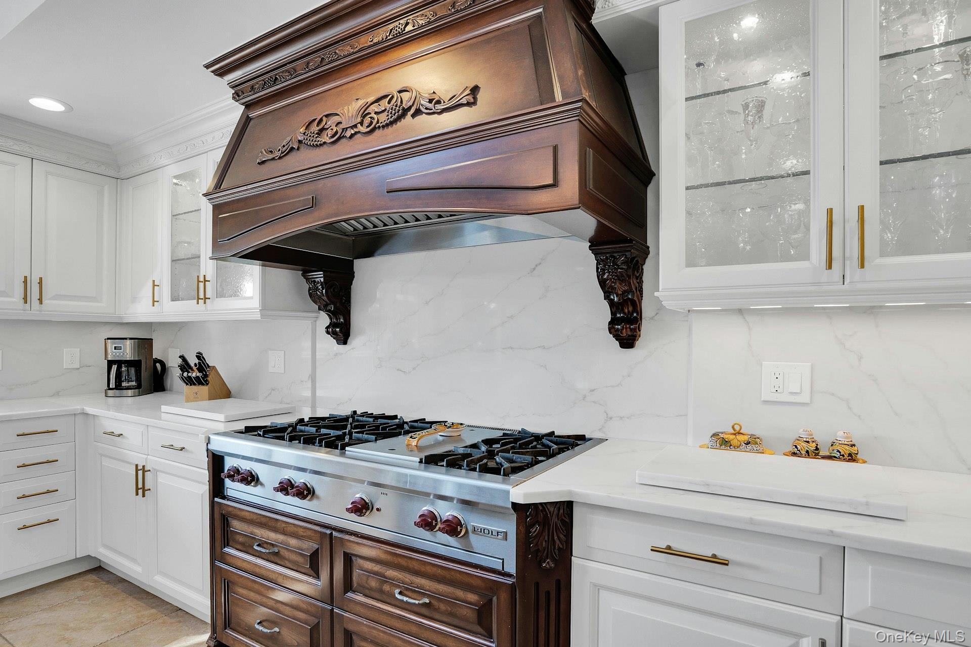 #19 photo, 10 Beech Road, 롱 아일랜드 Islip , NY 11751