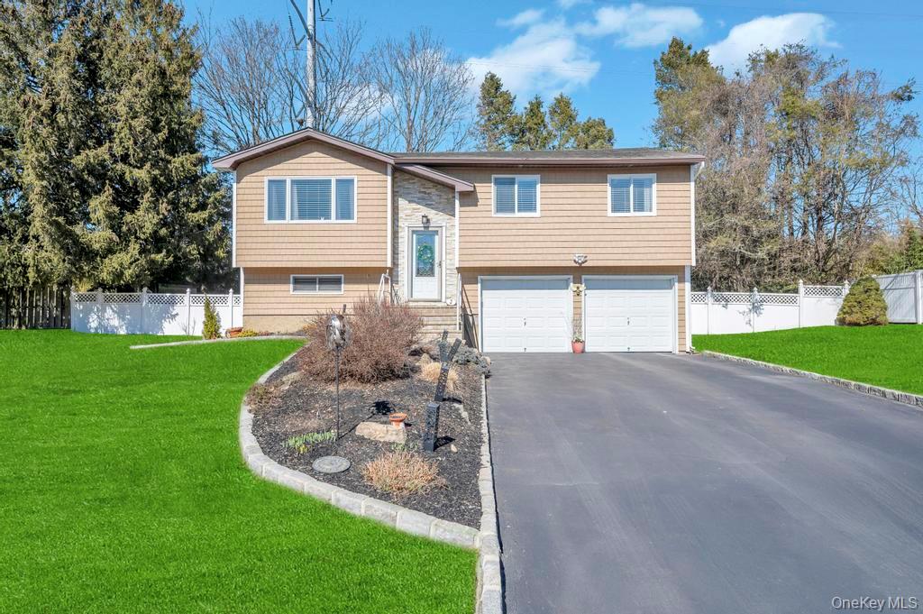 #1 photo, 3 Terrace Drive, Hauppauge , NY 11788