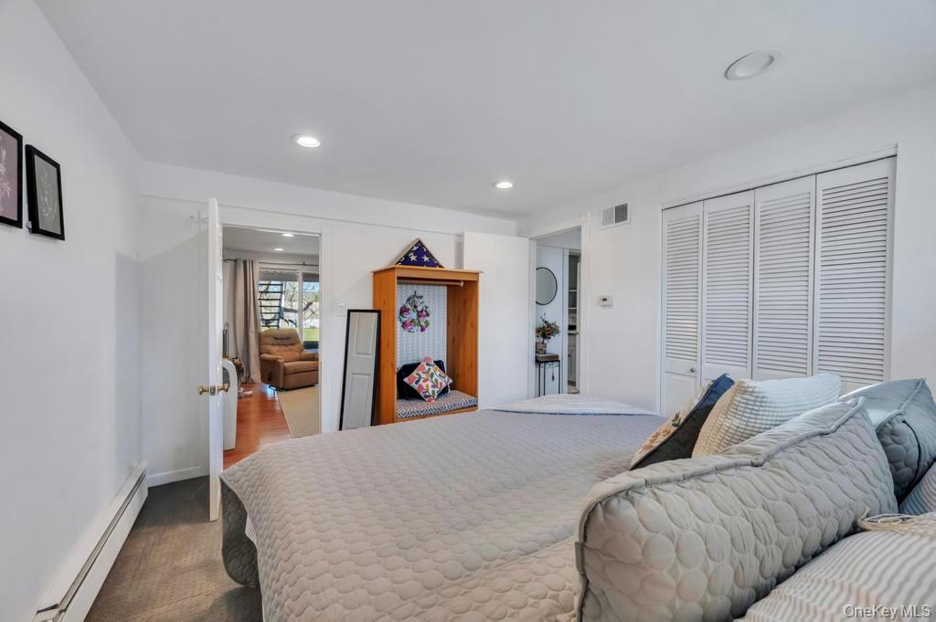 #19 photo, 3 Terrace Drive, Hauppauge , NY 11788