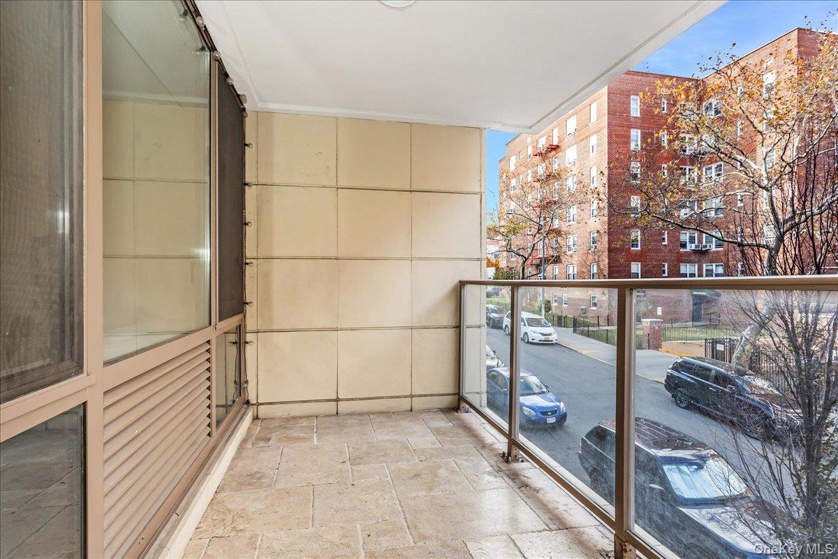 #9 photo, 6405 Yellowstone Boulevard, কুইন্‌স Forest Hills , NY 11375