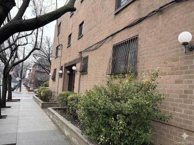 #1 photo, 5616 Seabury Street, কুইন্‌স Elmhurst , NY 11373