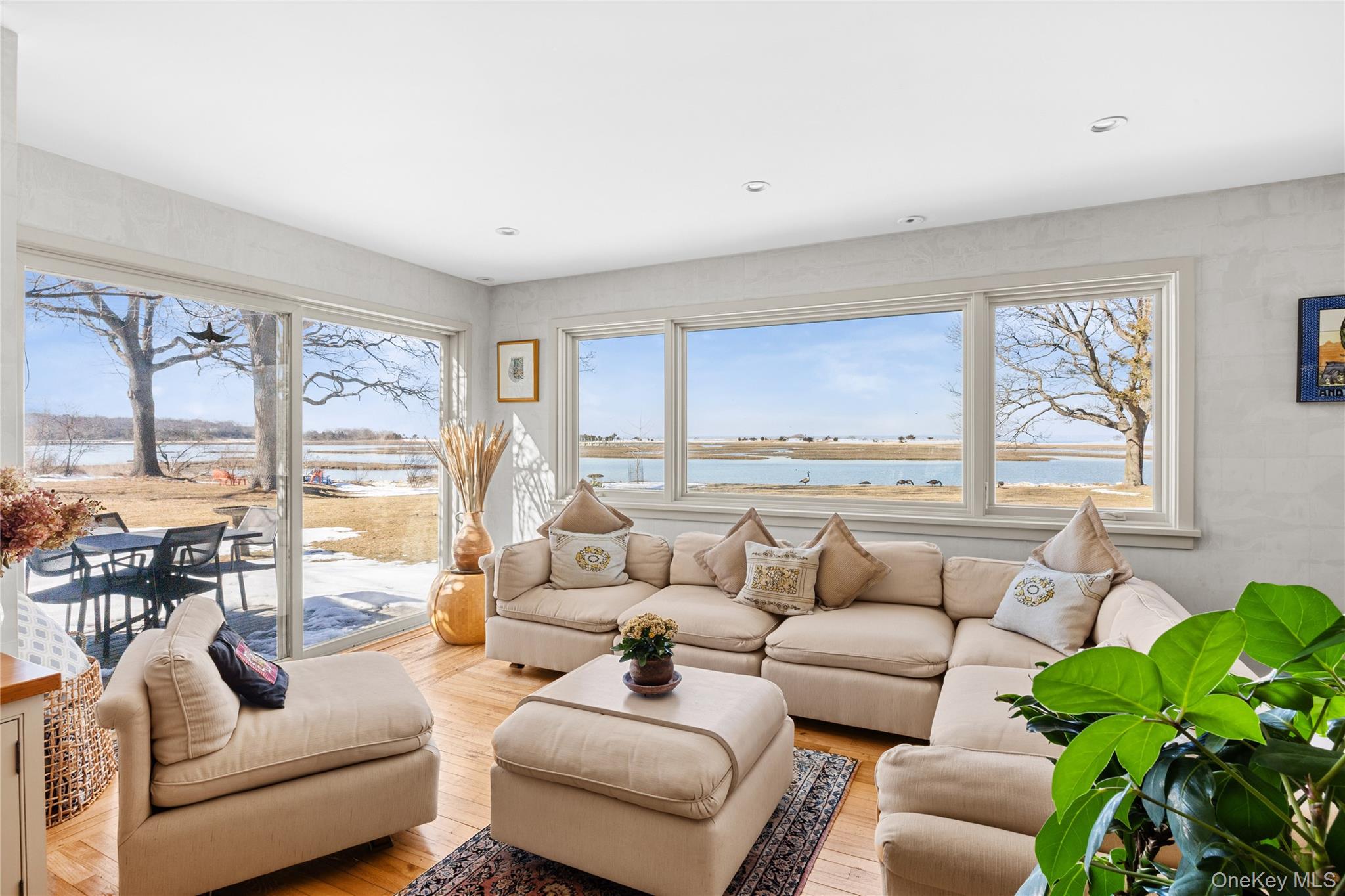 #17 photo, 5 Shore Drive, সাফোক কাউন্টি Setauket , NY 11733