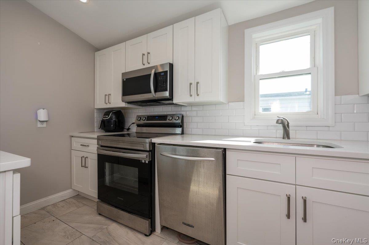 #19 photo, 610 Monroe Boulevard, Long Beach , NY 11561