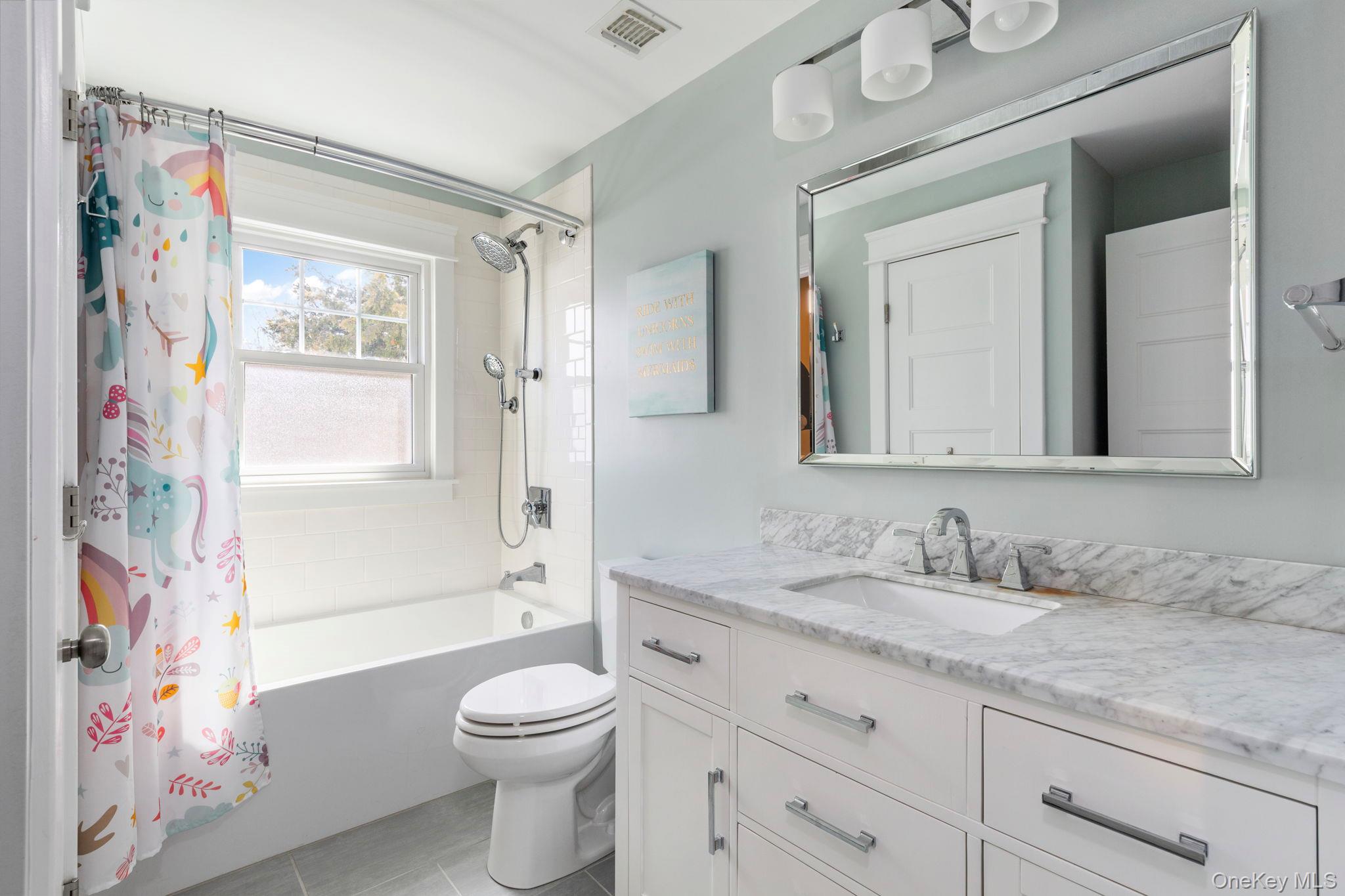 #14 photo, 420 Scranton Avenue, नासाउ काउंटी Lynbrook , NY 11563