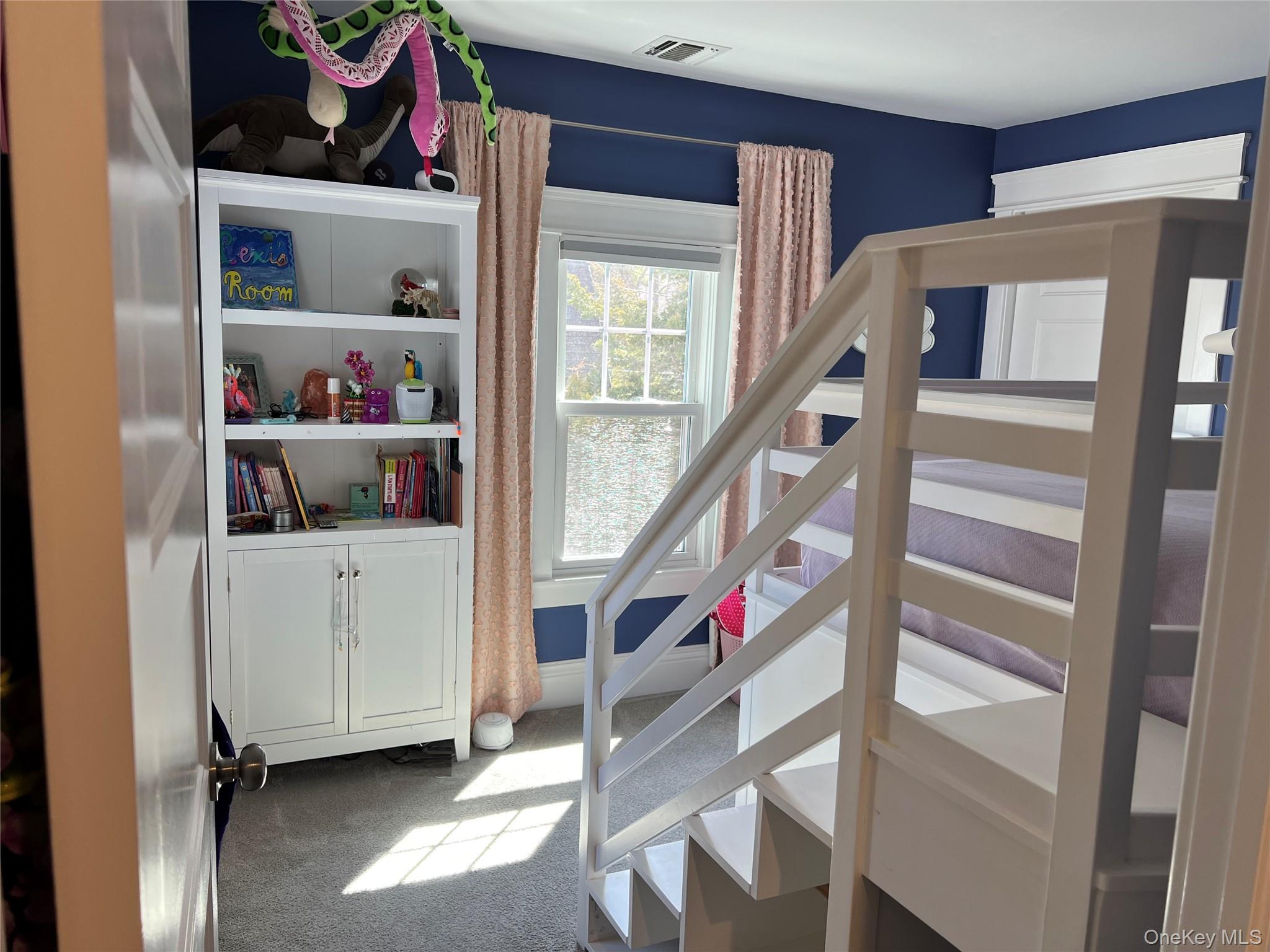 #15 photo, 420 Scranton Avenue, नासाउ काउंटी Lynbrook , NY 11563